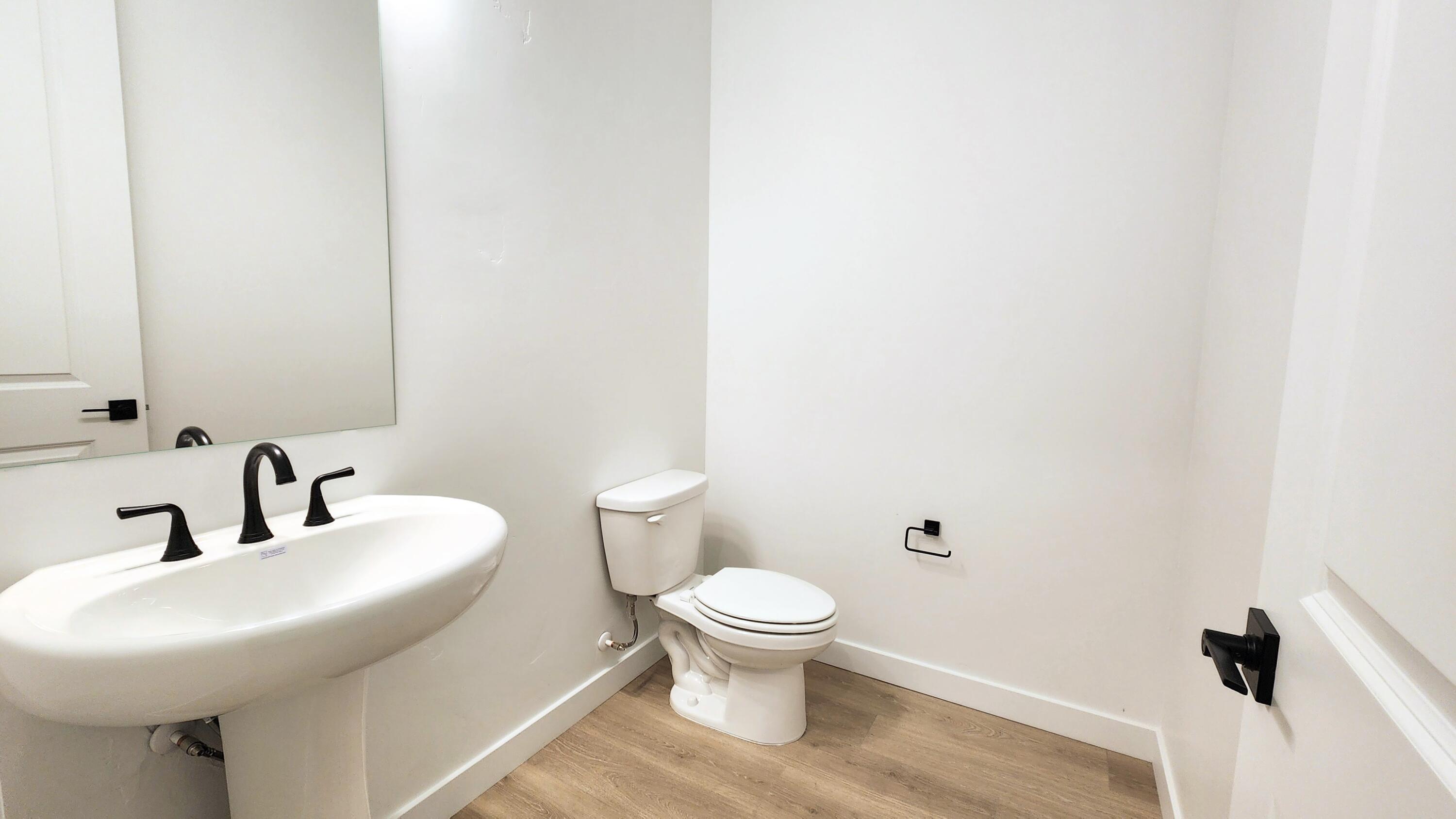 RED SLATE ESTATES - Residential