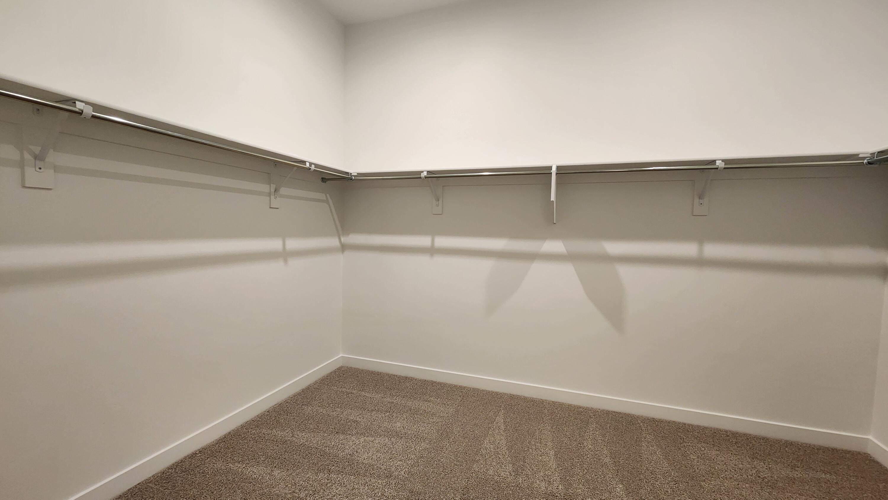 RED SLATE ESTATES - Residential