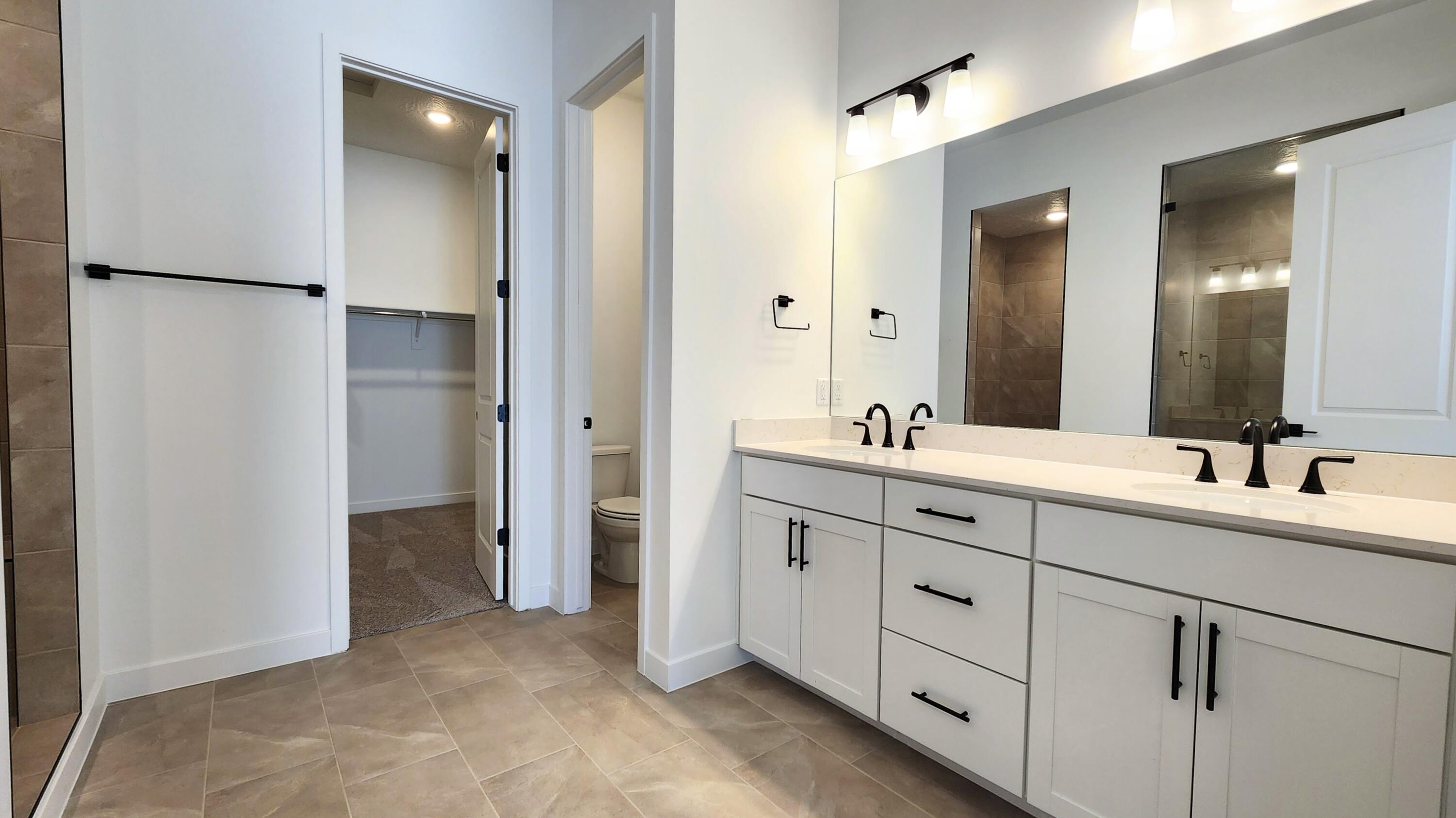 RED SLATE ESTATES - Residential