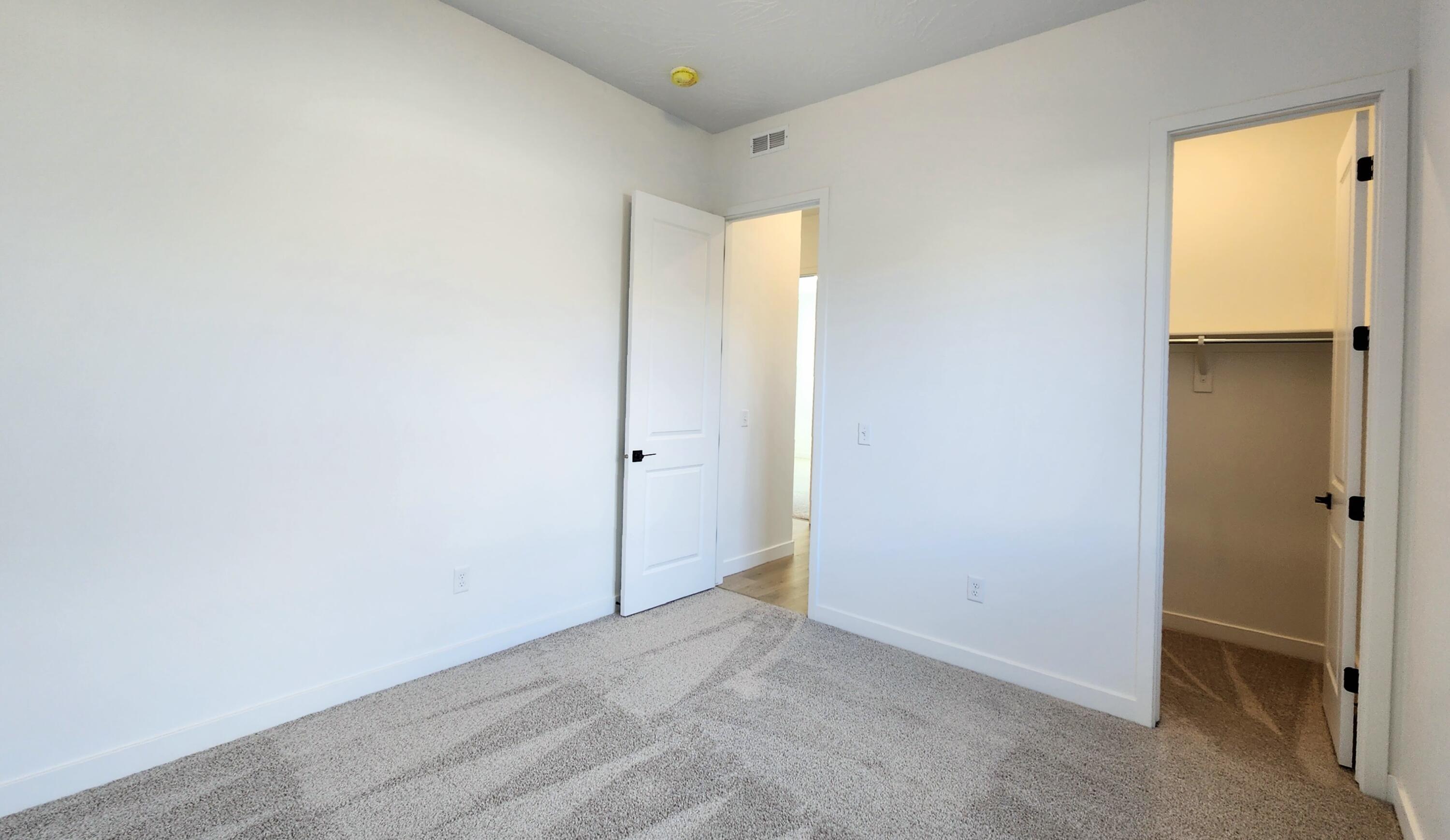 RED SLATE ESTATES - Residential