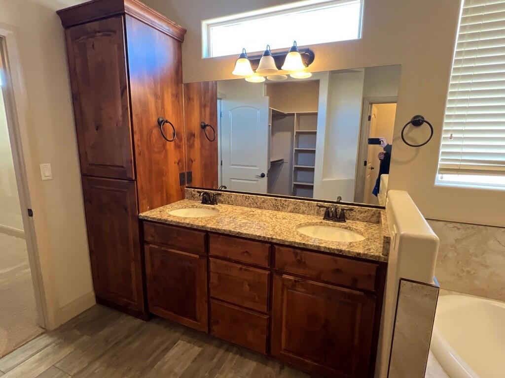 SKY RIDGE HOMESITES - Residential