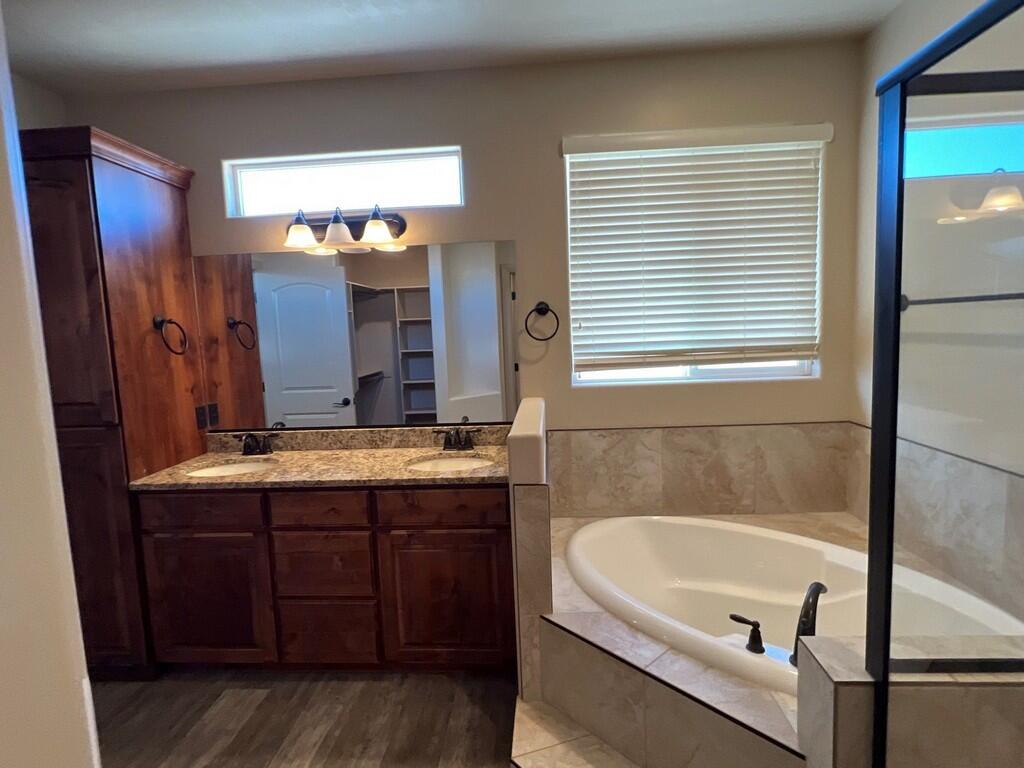 SKY RIDGE HOMESITES - Residential