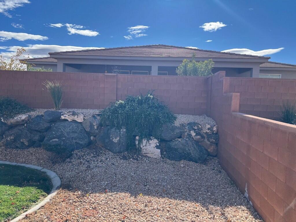 SKY RIDGE HOMESITES - Residential