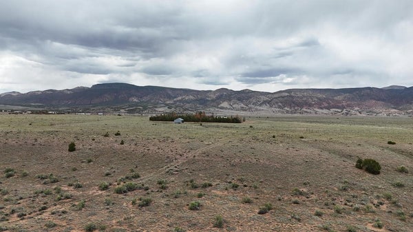 777 TAYLOR FLAT RD 121, DUTCH JOHN, UT 84023 - Image c3f1f2002fe24e6dbfa994a9d25443ba/933686732