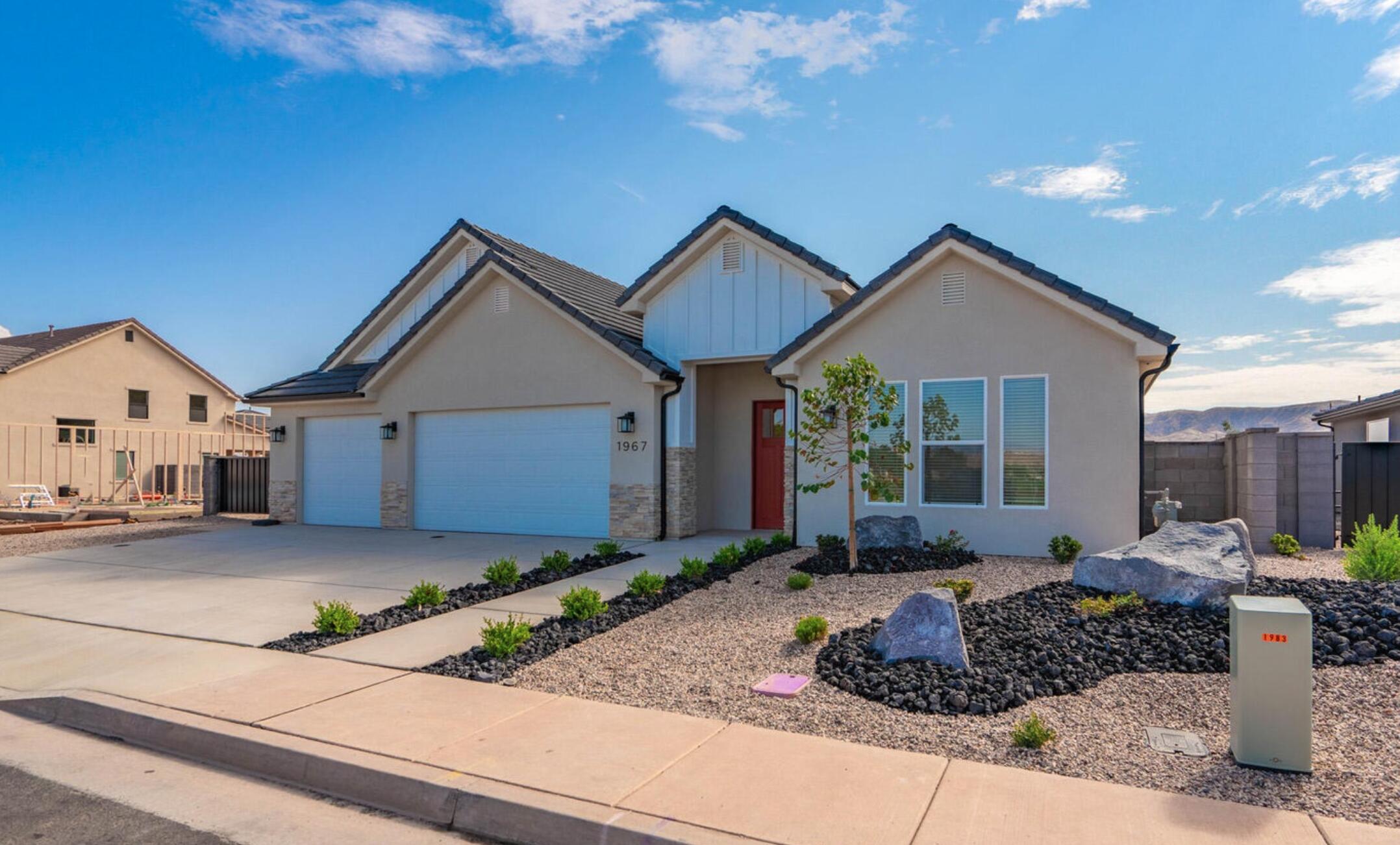 HERITAGE PLACE - Residential