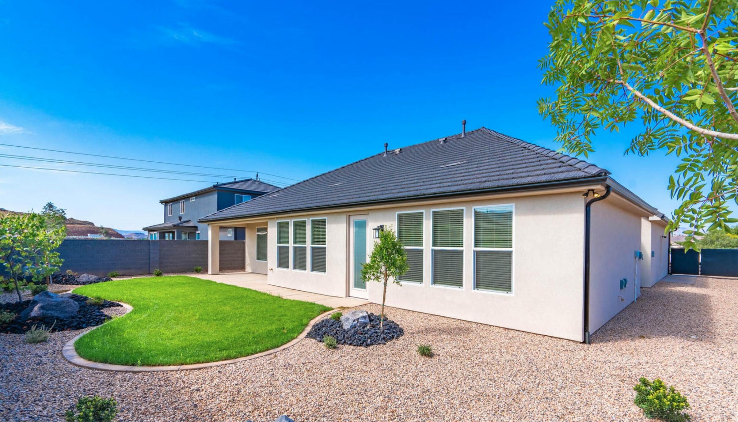 HERITAGE PLACE - Residential