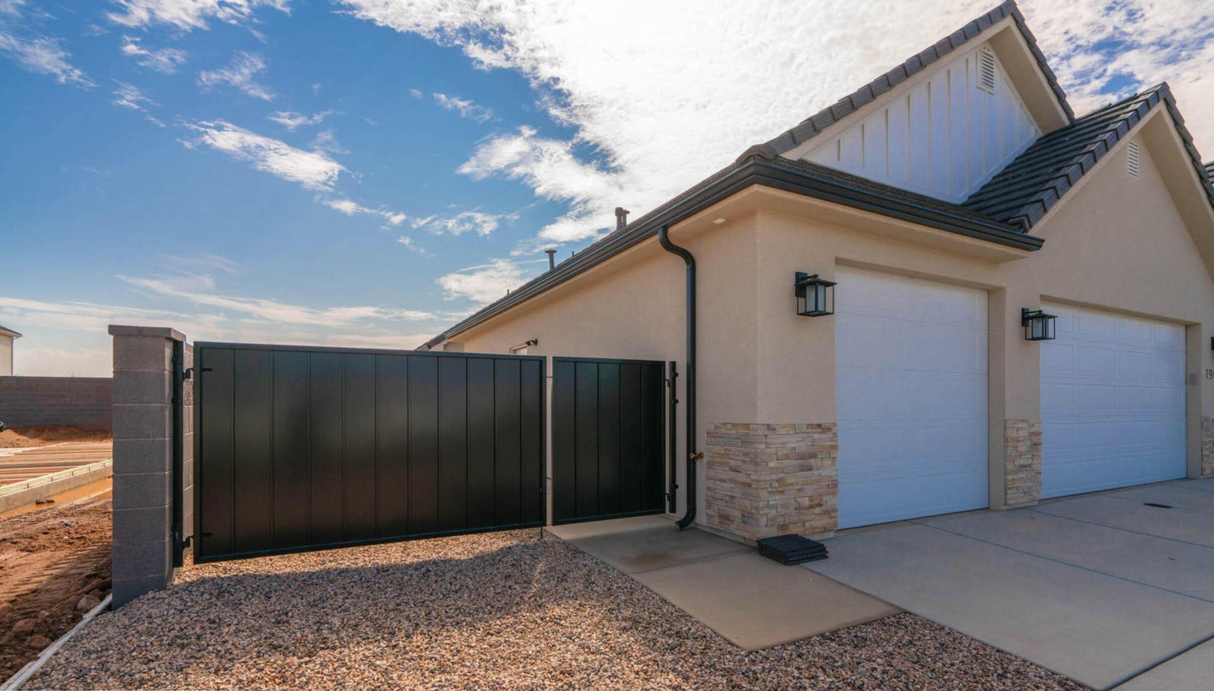 HERITAGE PLACE - Residential