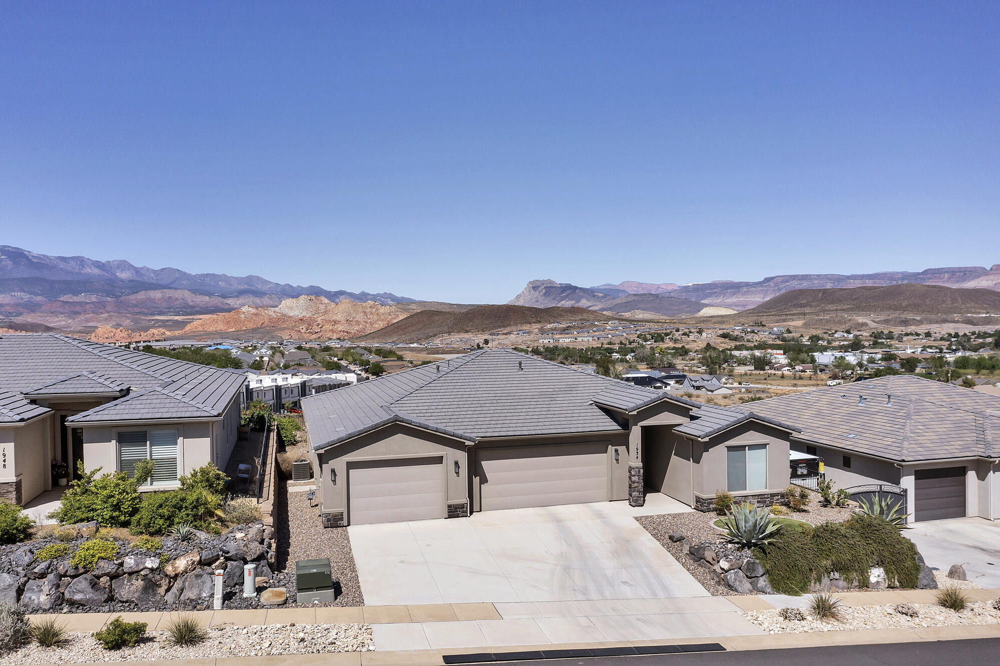 ZION VISTA - Residential