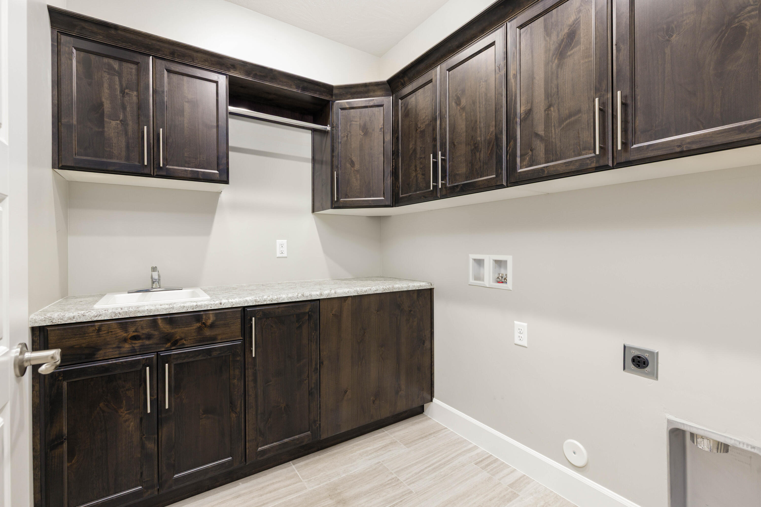 CECITA CREST AT DIVARIO - Residential