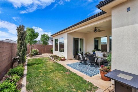 Tiny photo for 1314 E CHEYENNE Way, Washington, UT 84780 (MLS # 26-271902)