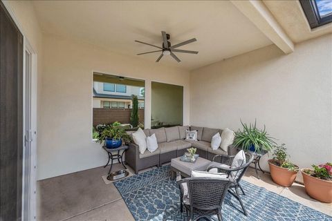 Tiny photo for 1314 E CHEYENNE Way, Washington, UT 84780 (MLS # 26-271902)