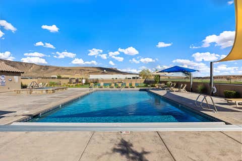 Tiny photo for 1451 W Shinnecock DR, Saint George, UT 84770 (MLS # 26-273026)