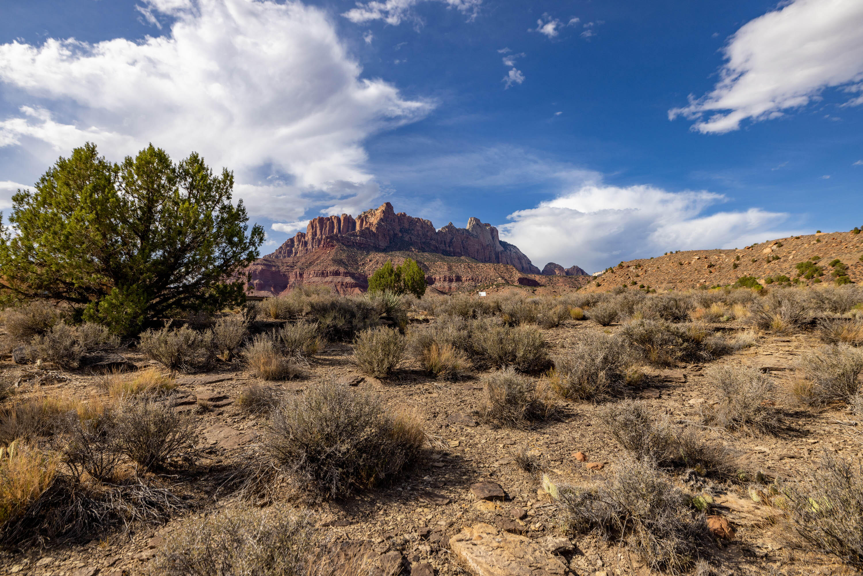 ANASAZI PLATEAU - Land
