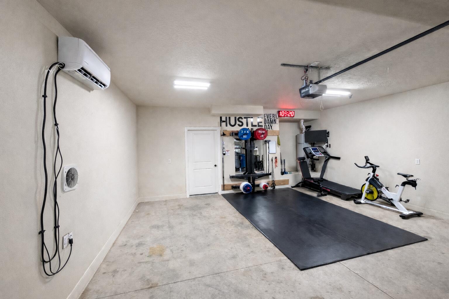 BRISTOL PARK TOWNHOMES - Residential