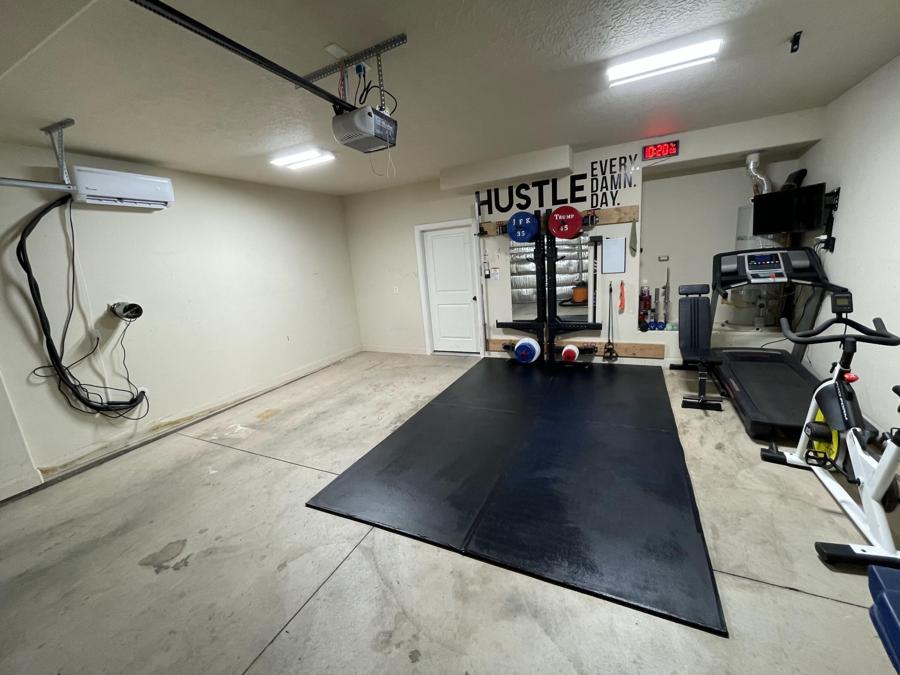 BRISTOL PARK TOWNHOMES - Residential