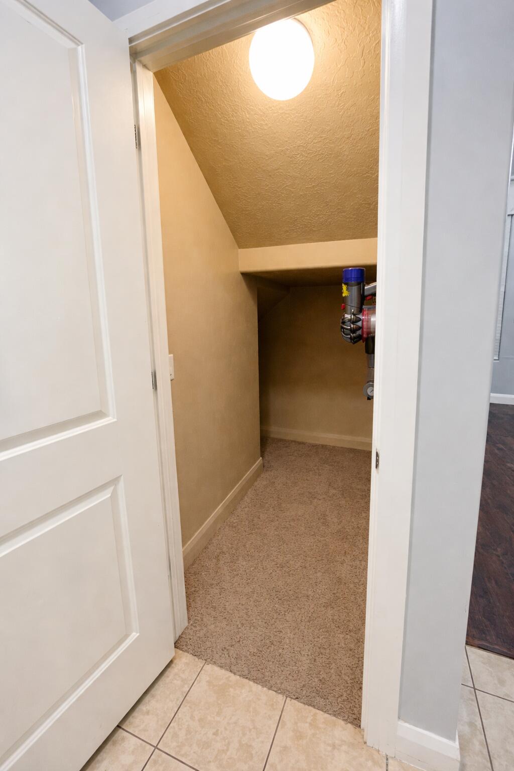 BRISTOL PARK TOWNHOMES - Residential