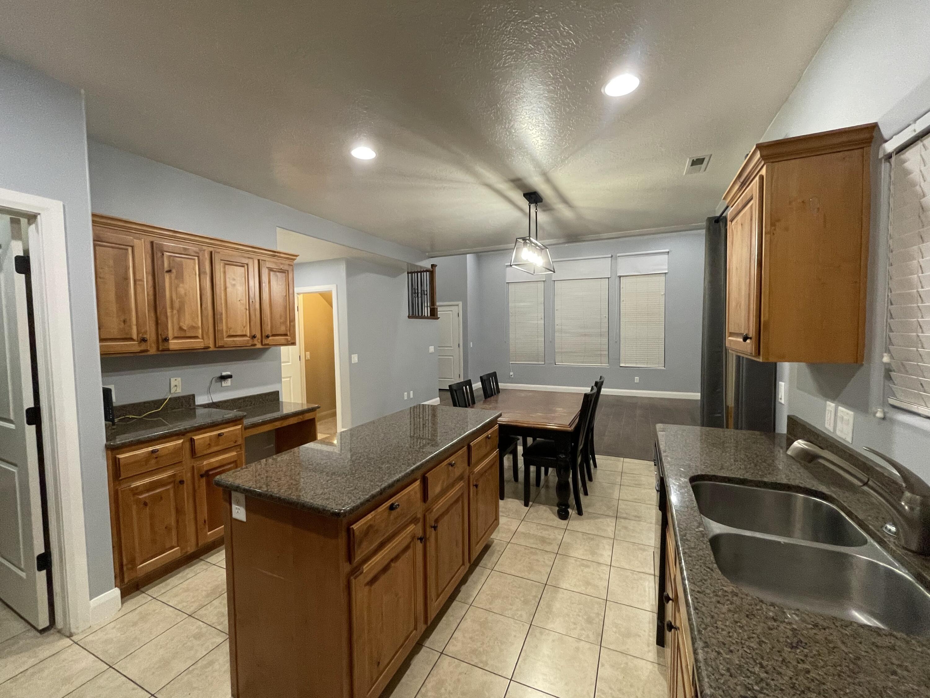 BRISTOL PARK TOWNHOMES - Residential