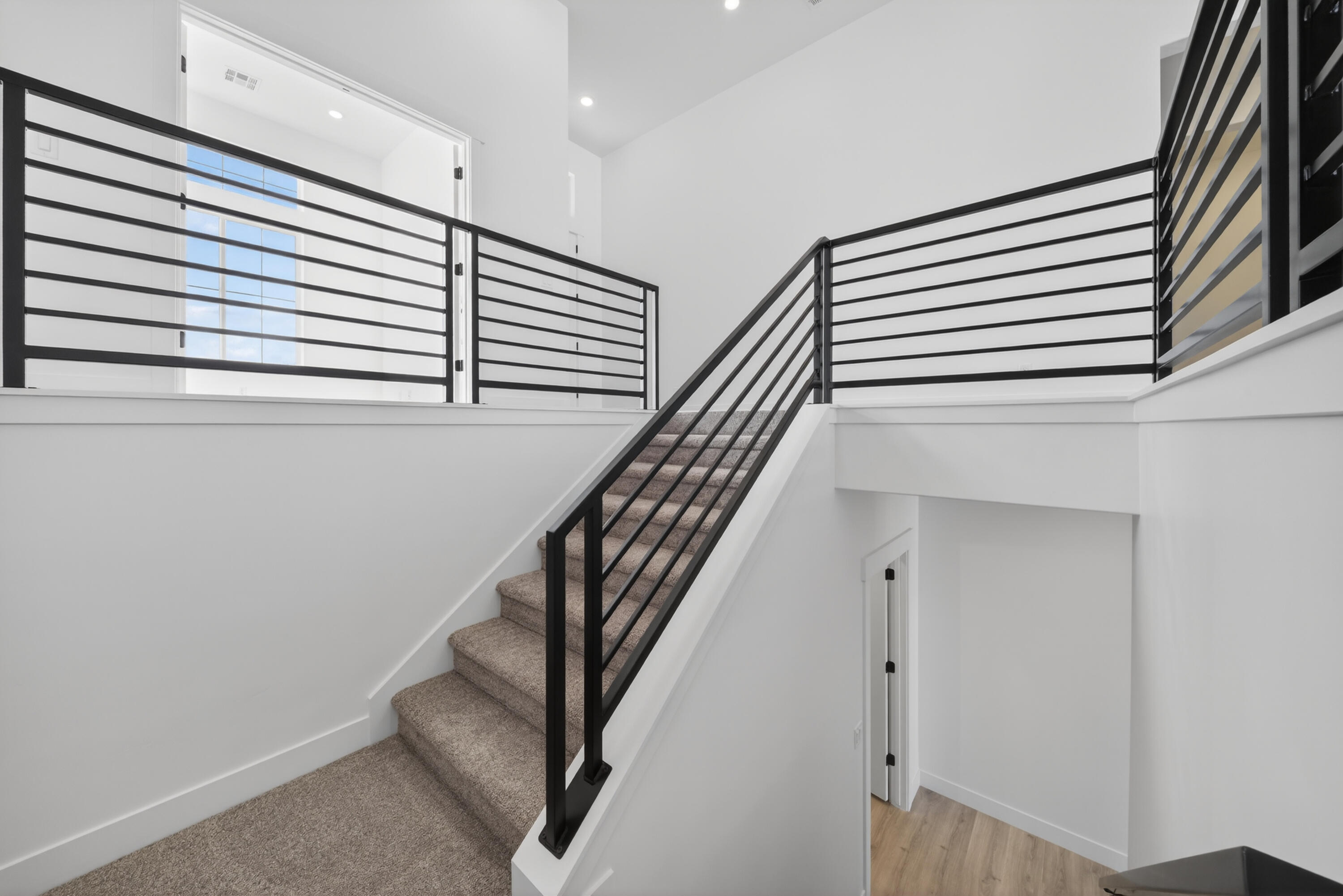 SALARNO HILLS AT DIVARIO - Residential