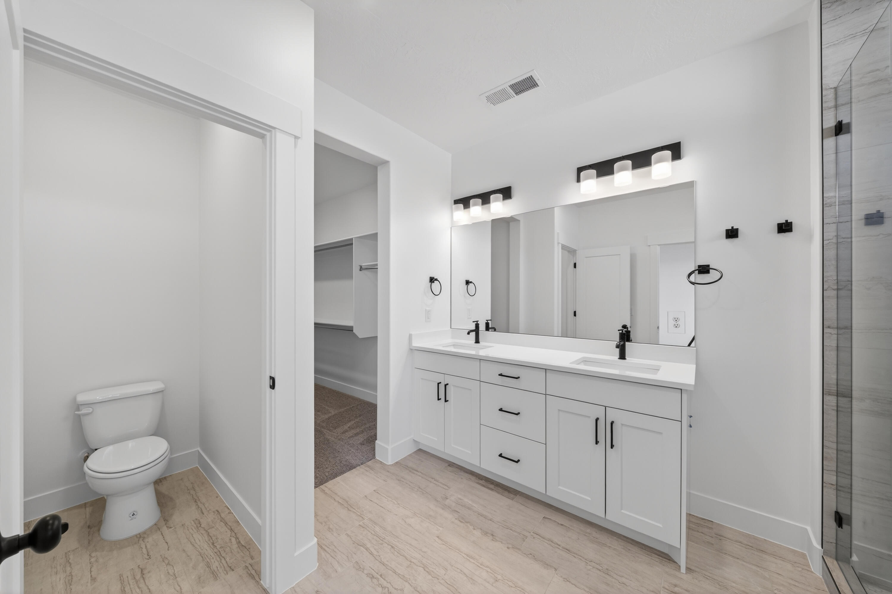 SALARNO HILLS AT DIVARIO - Residential