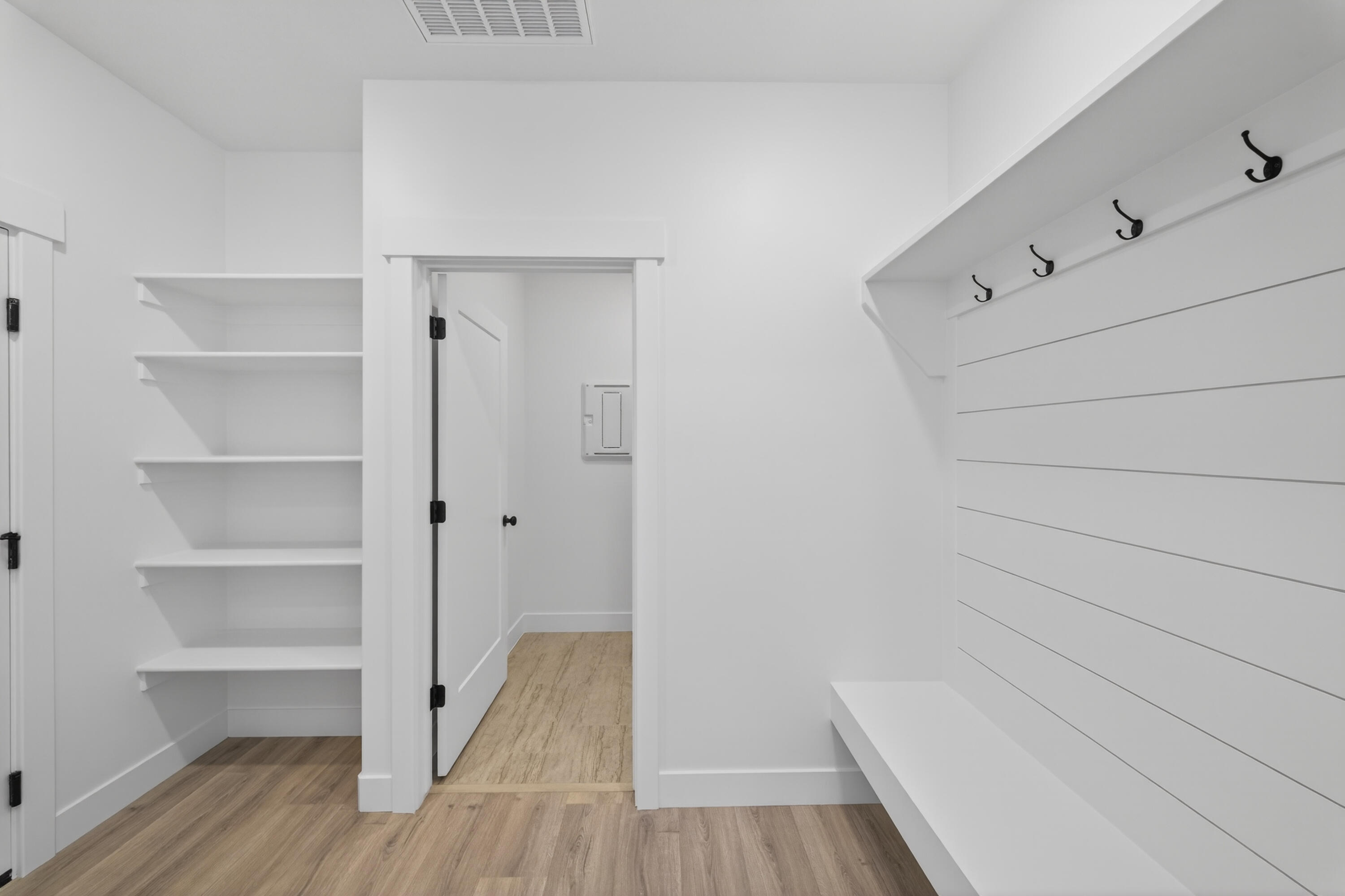 SALARNO HILLS AT DIVARIO - Residential