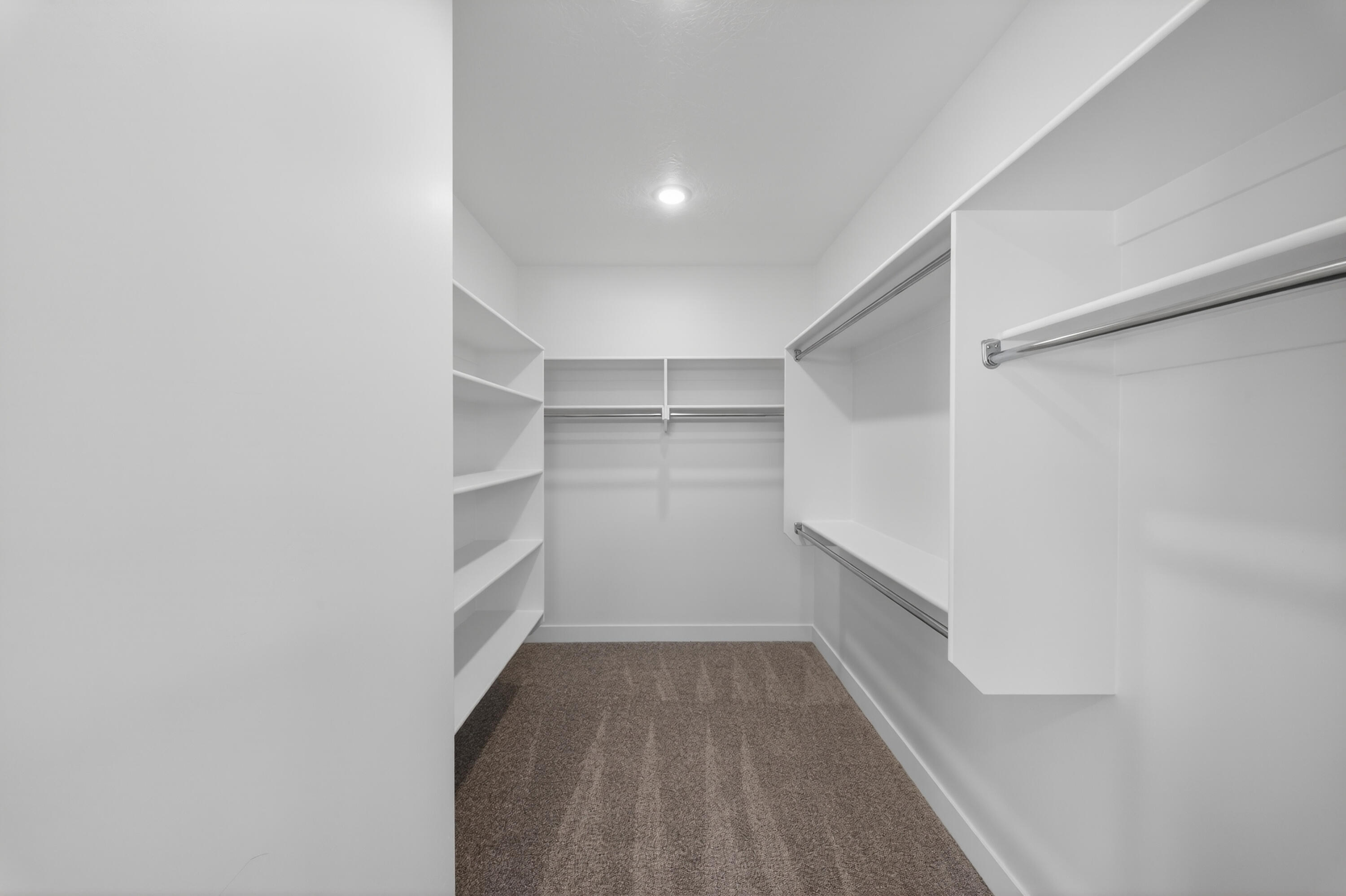 SALARNO HILLS AT DIVARIO - Residential