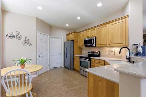 Tiny photo for 4239 Hamlet Hill DR, Saint George, UT 84790 (MLS # 26-269870)