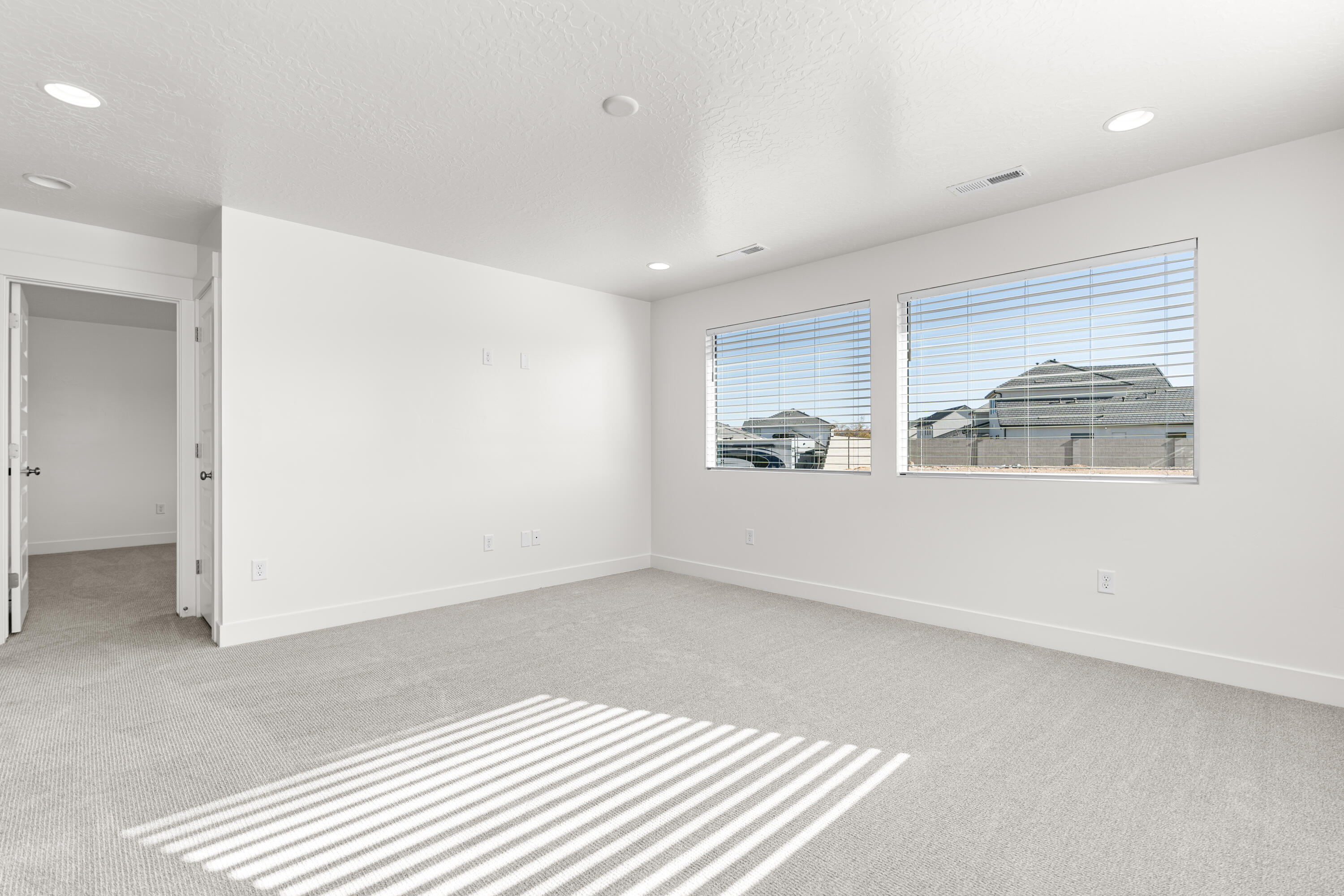 STRAWBERRY FIELDS ESTATES - Residential