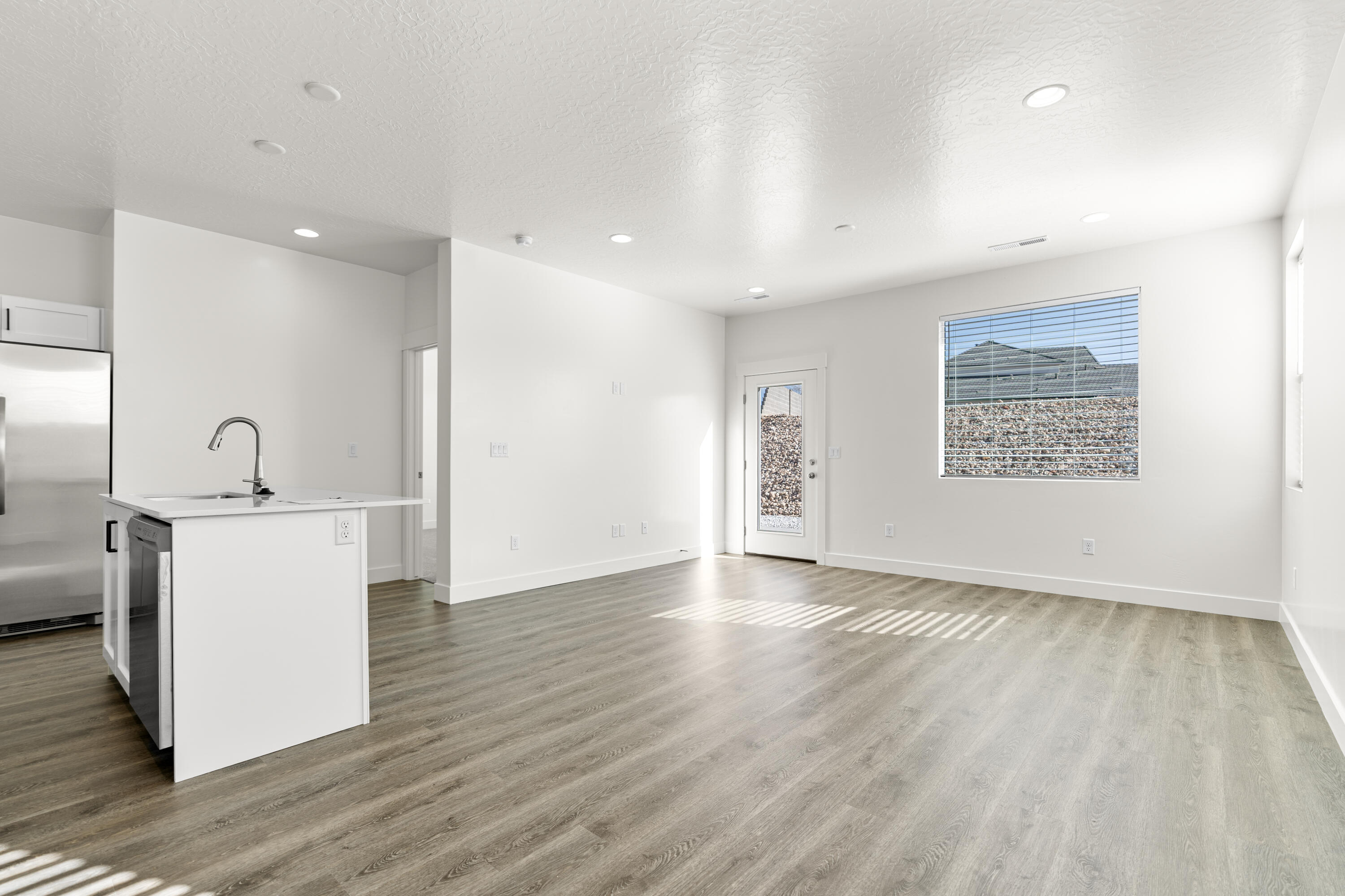 STRAWBERRY FIELDS ESTATES - Residential