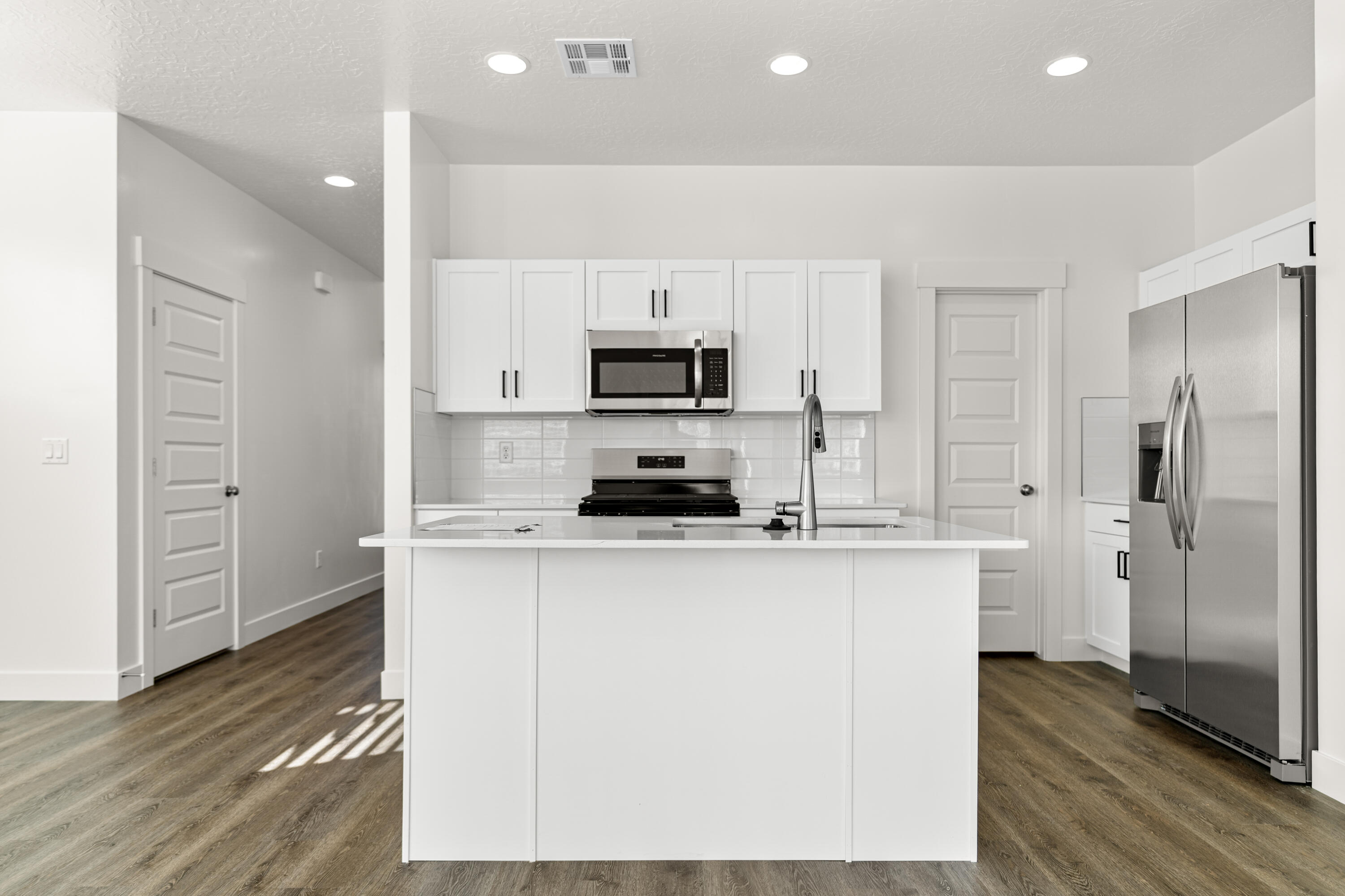 STRAWBERRY FIELDS ESTATES - Residential