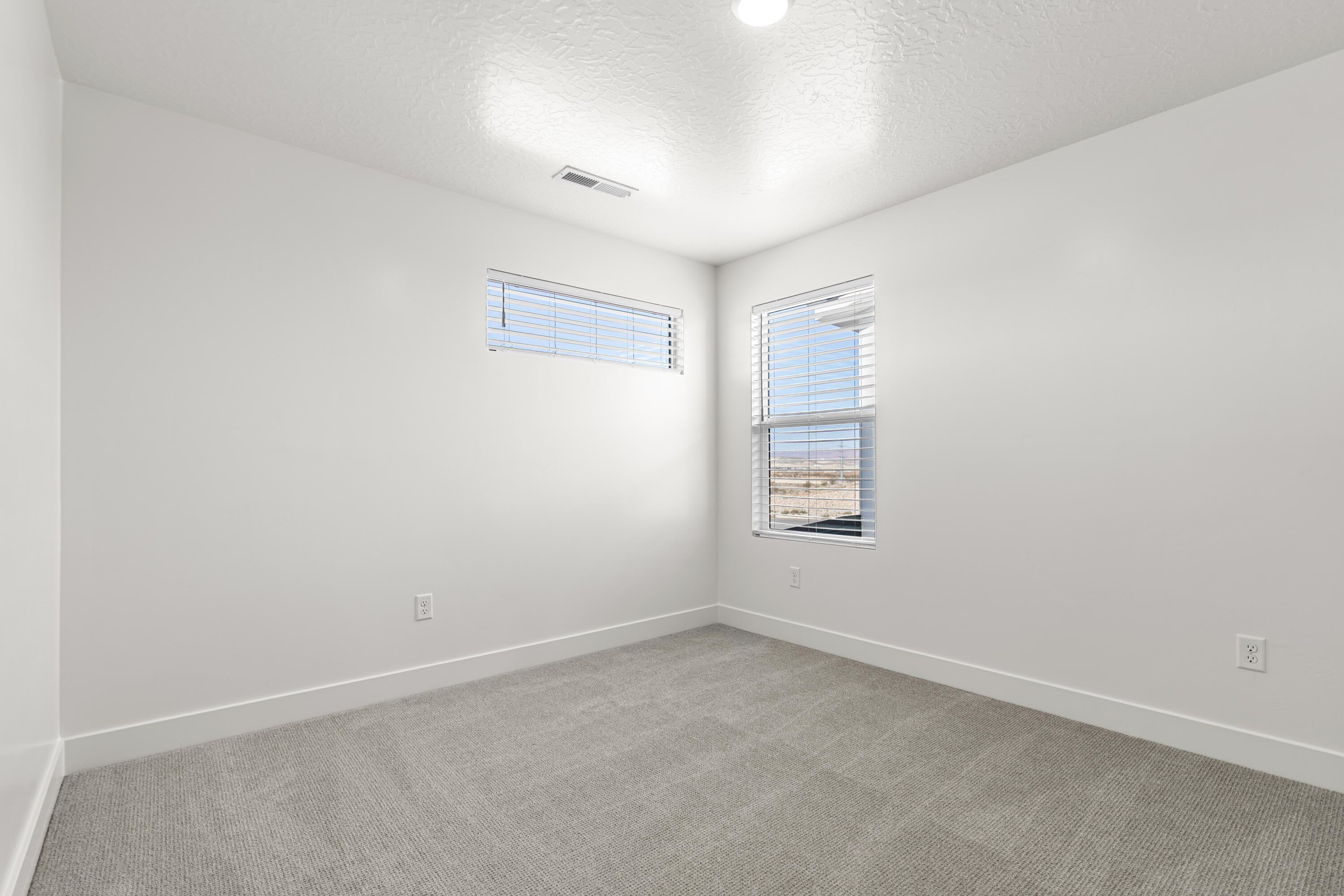 STRAWBERRY FIELDS ESTATES - Residential