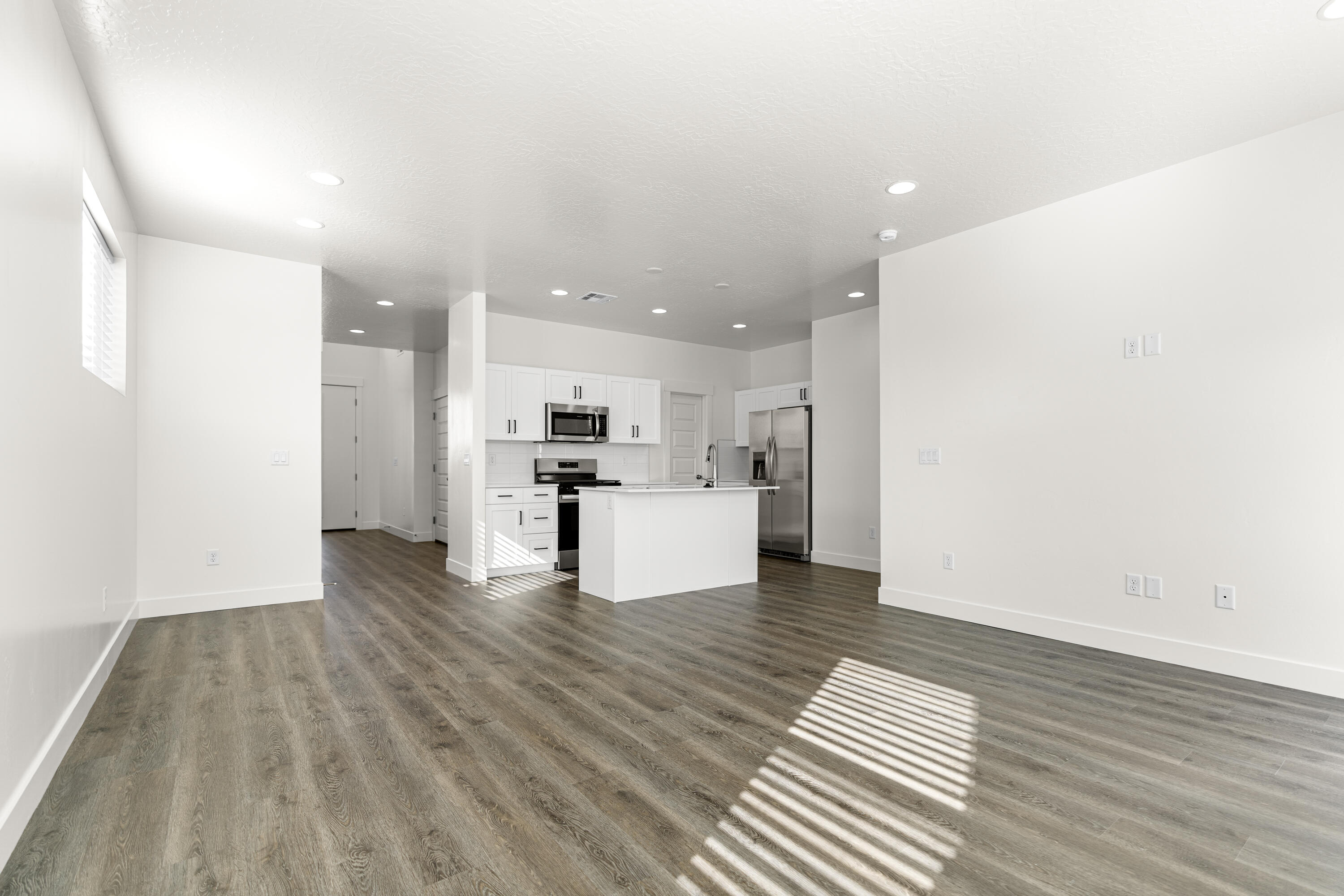 STRAWBERRY FIELDS ESTATES - Residential