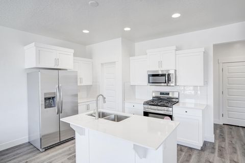 Tiny photo for Lot 104 Desert Terrace, Saint George, UT 84790 (MLS # 25-266119)