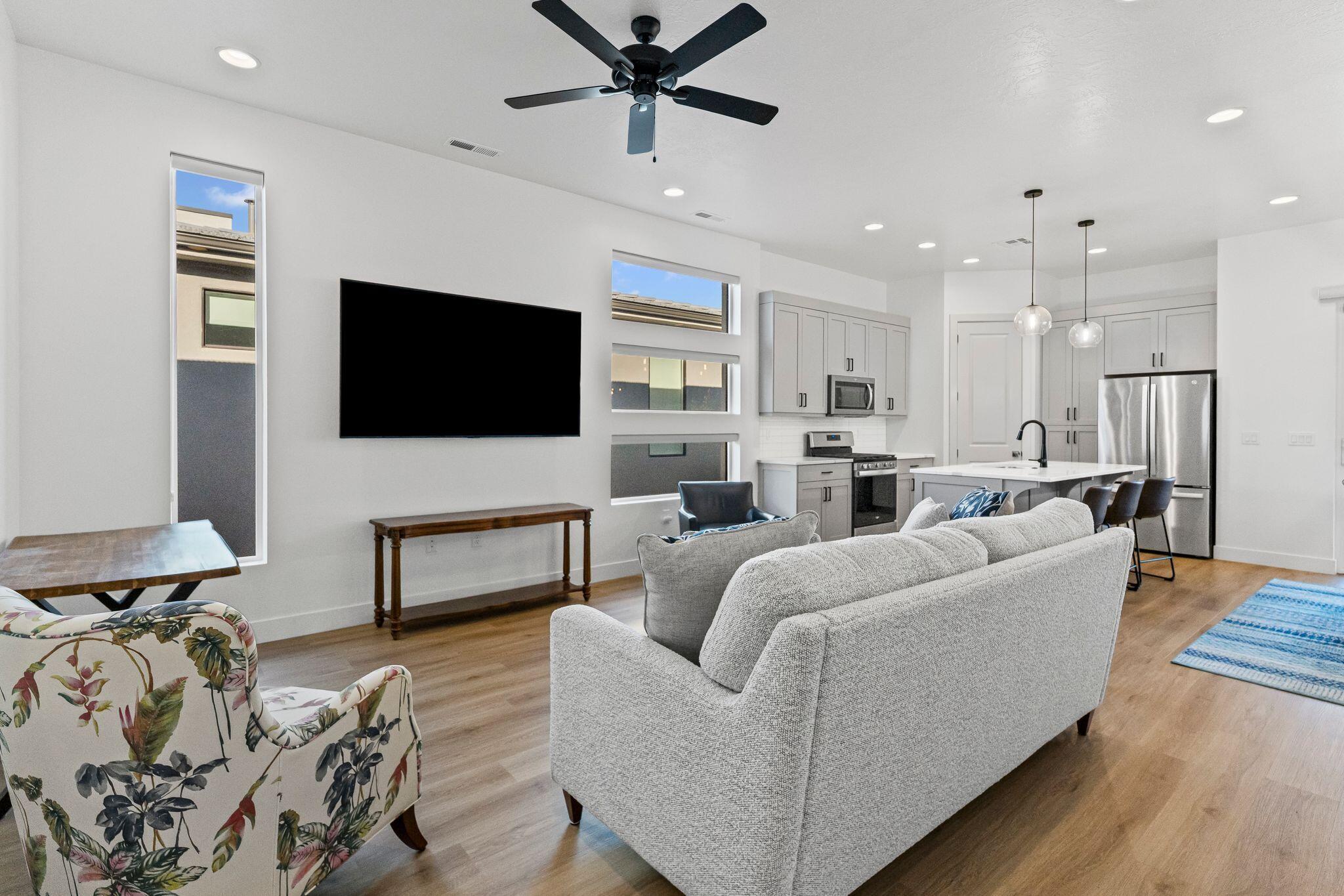 WOODLAND ESTATES PATIO HOMES - Residential