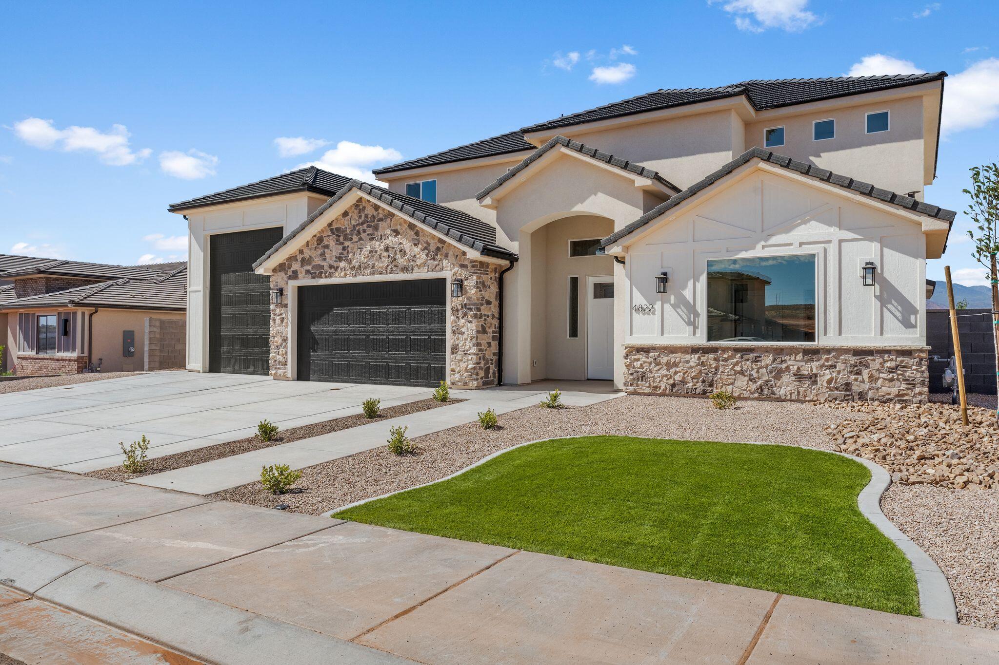 SAND HOLLOW VILLAGE - Residential