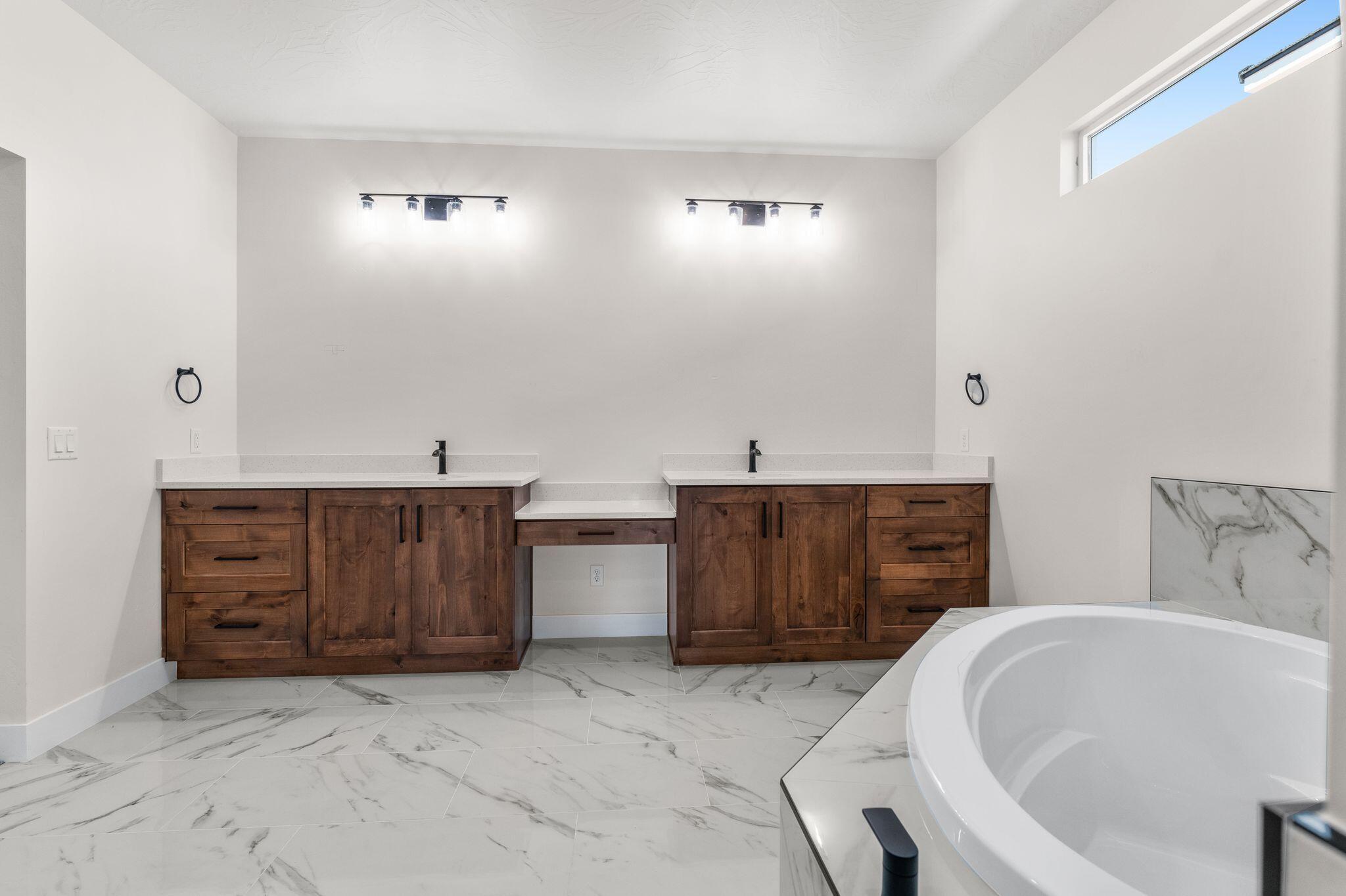 SAND HOLLOW VILLAGE - Residential