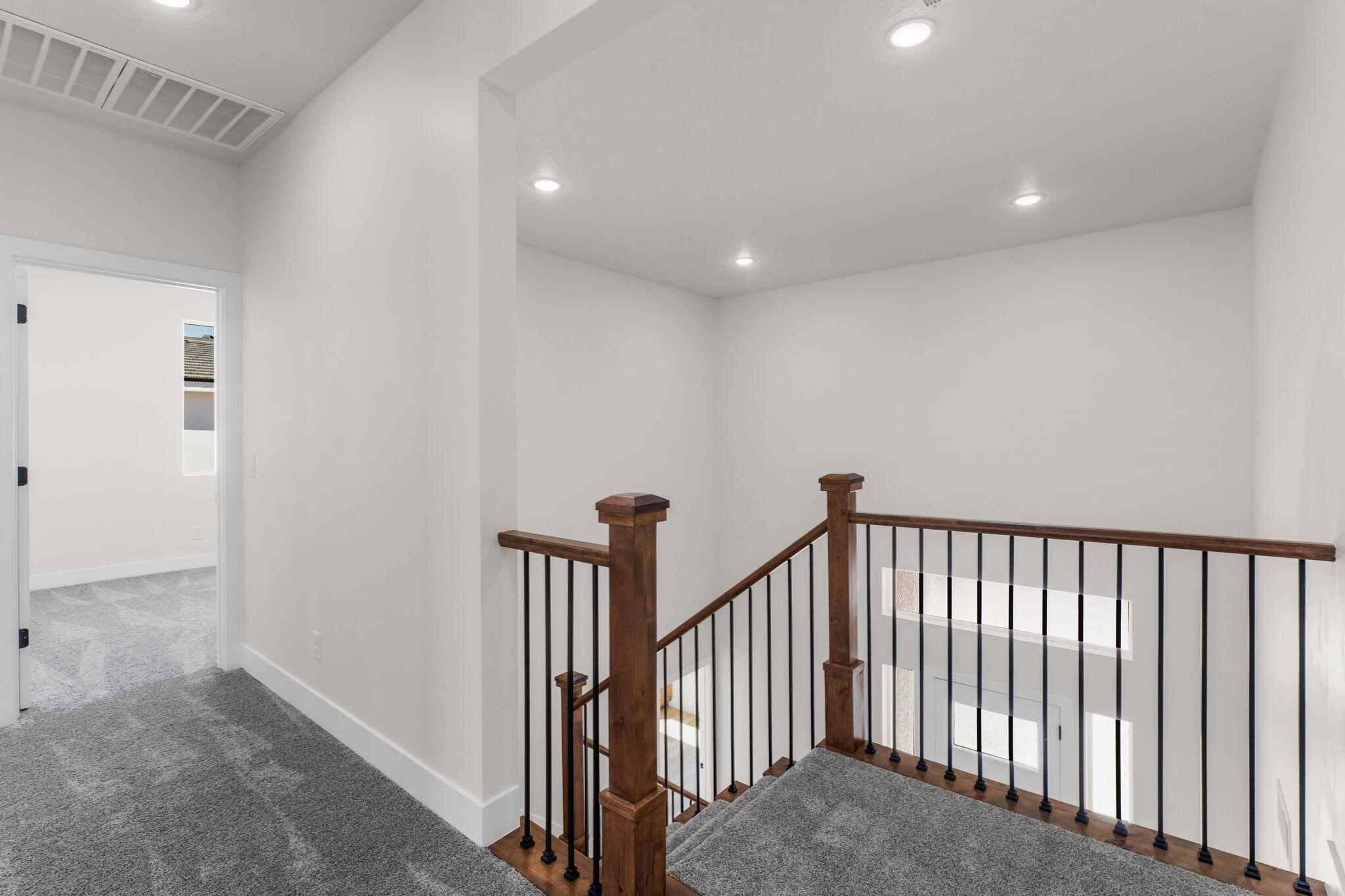 SAND HOLLOW VILLAGE - Residential