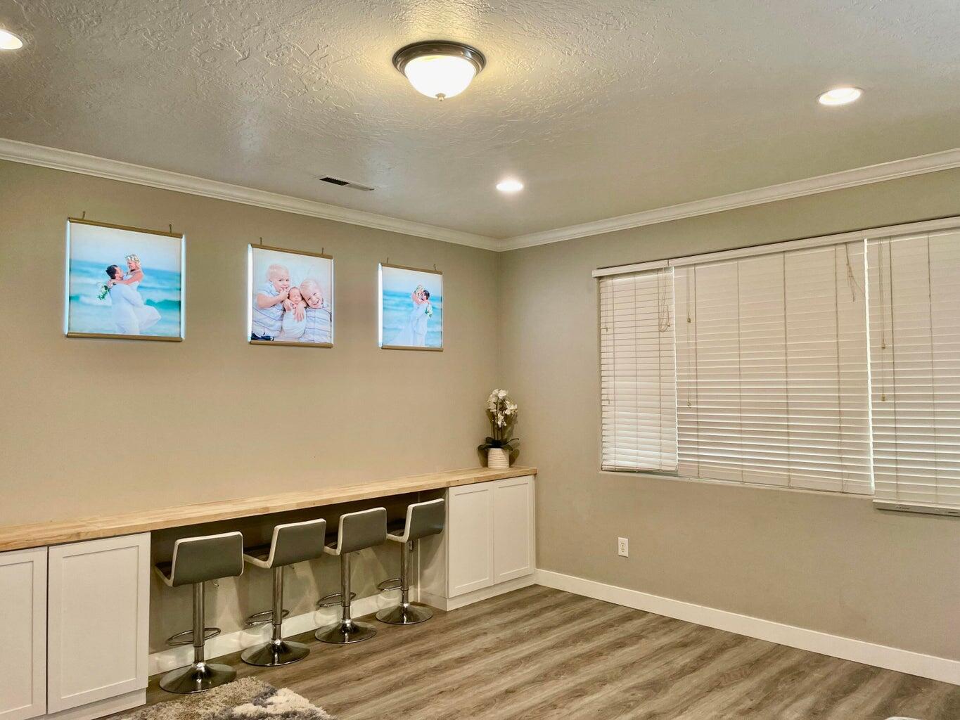 CORAL CANYON - Residential