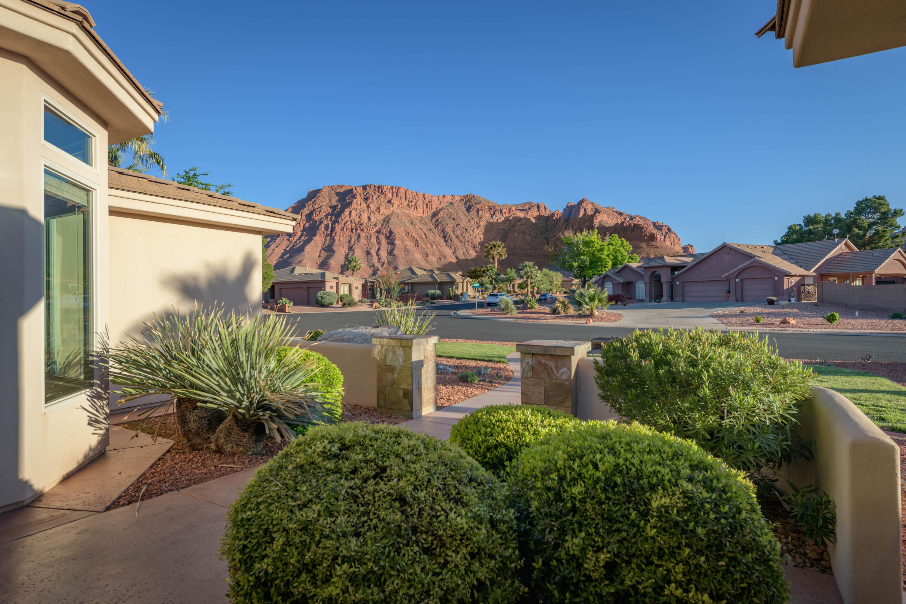 CHANCEL CLIFFS - Residential