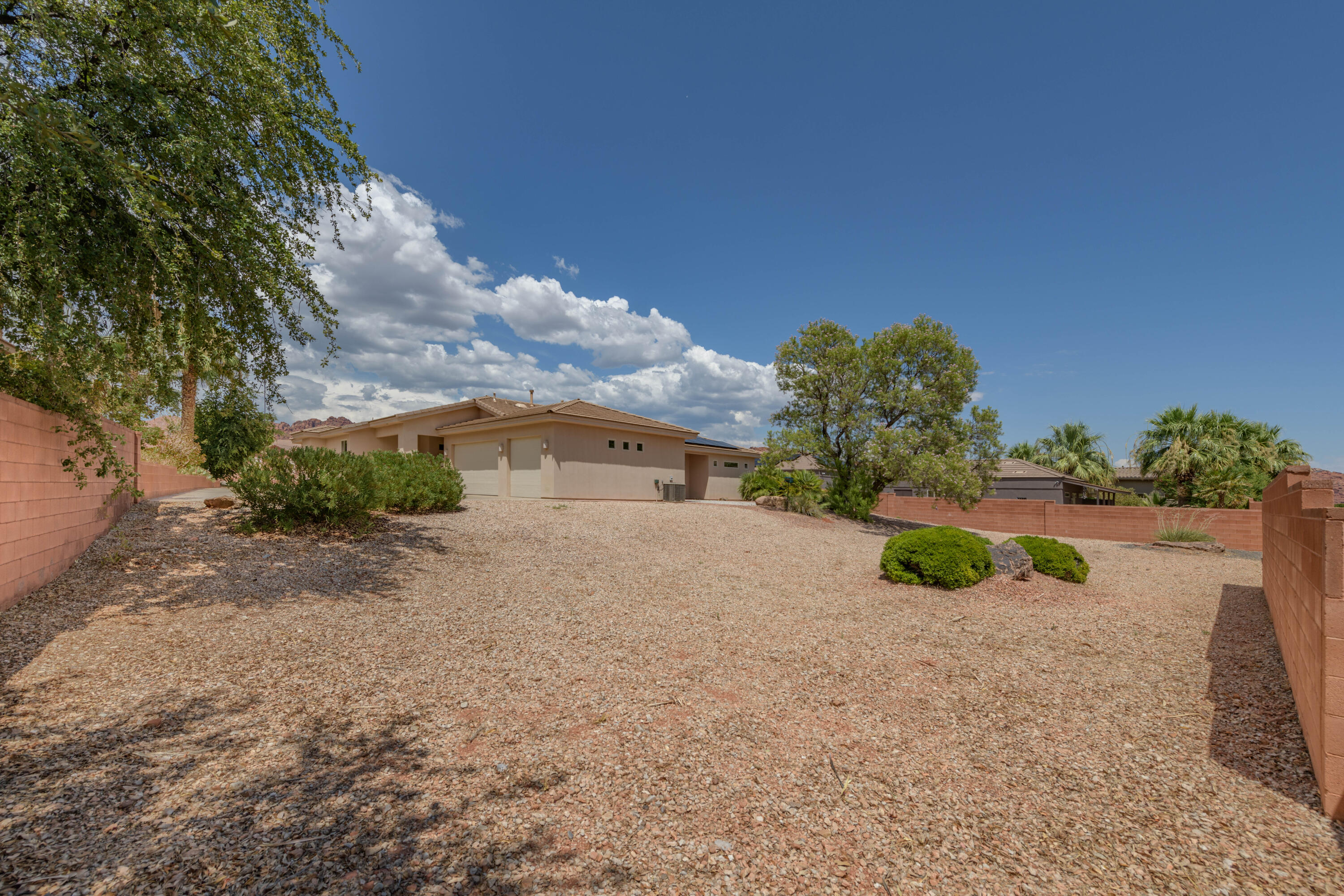 CHANCEL CLIFFS - Residential