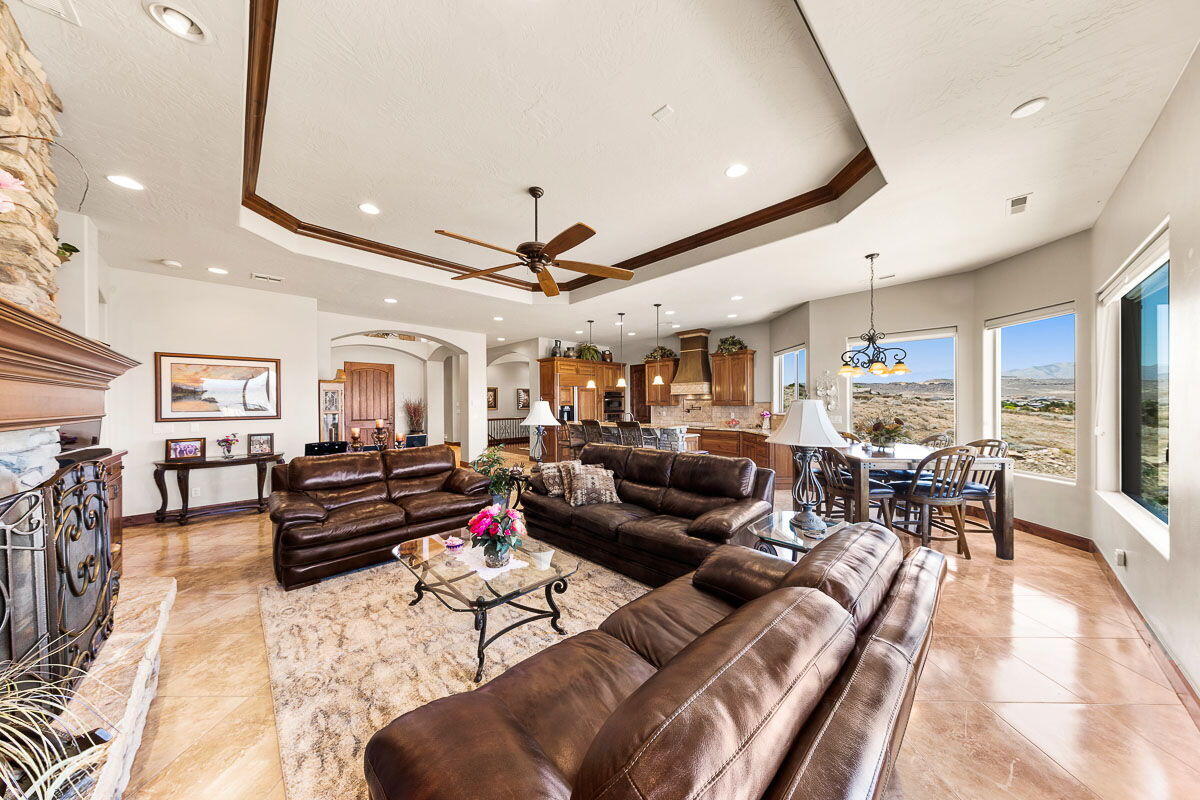 BELLA VIAGGIO - Residential