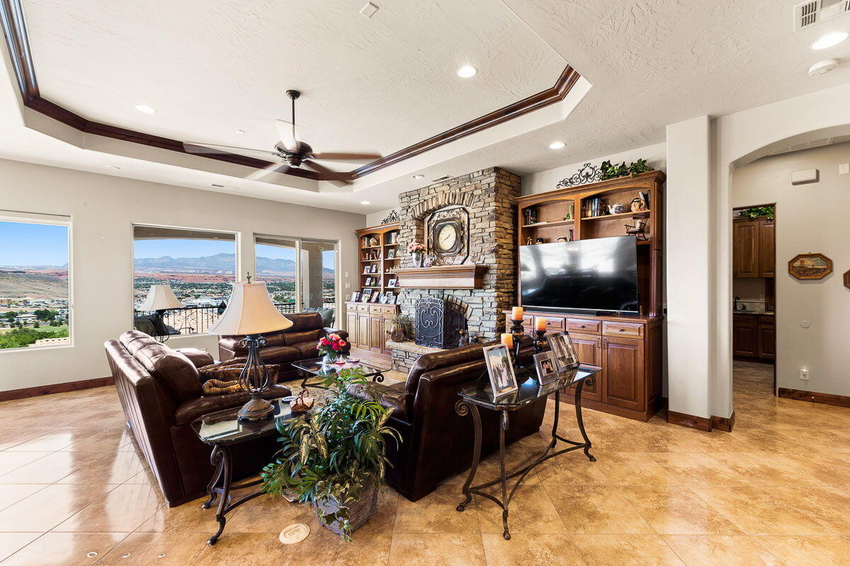 BELLA VIAGGIO - Residential