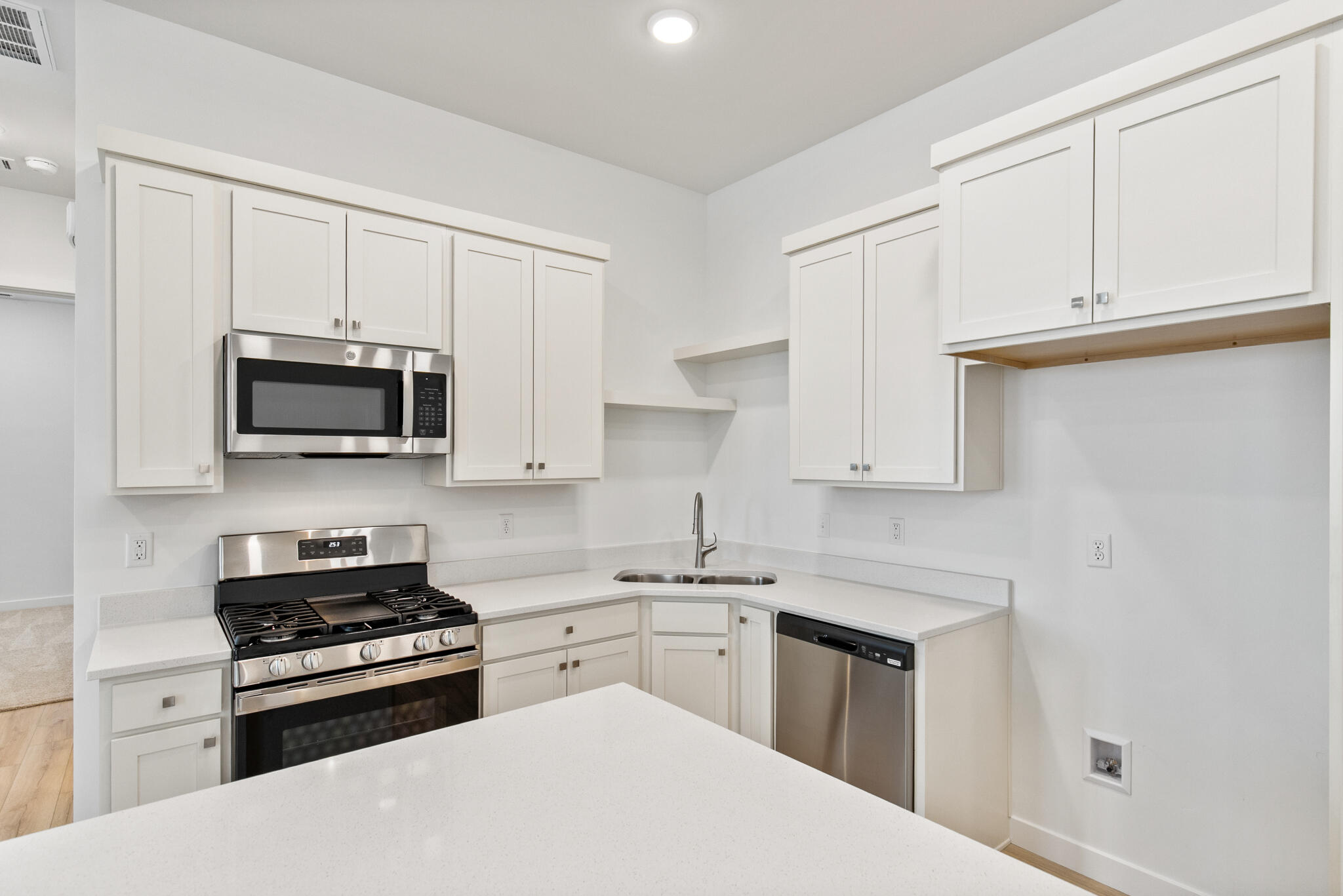 SKY VIEW ESTATES - Residential