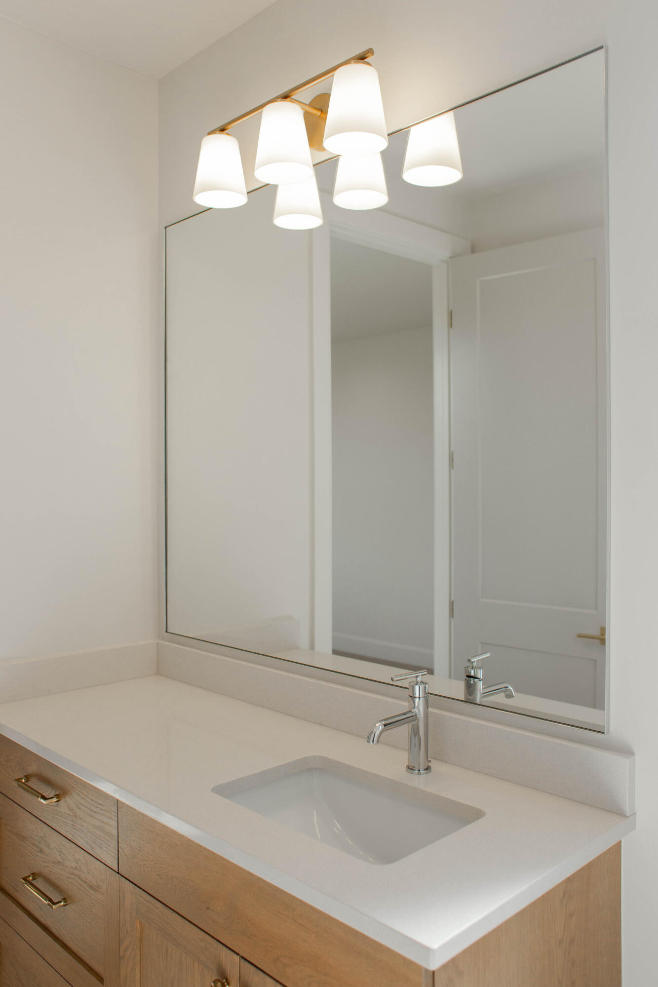 QUEENSRIDGE - Residential