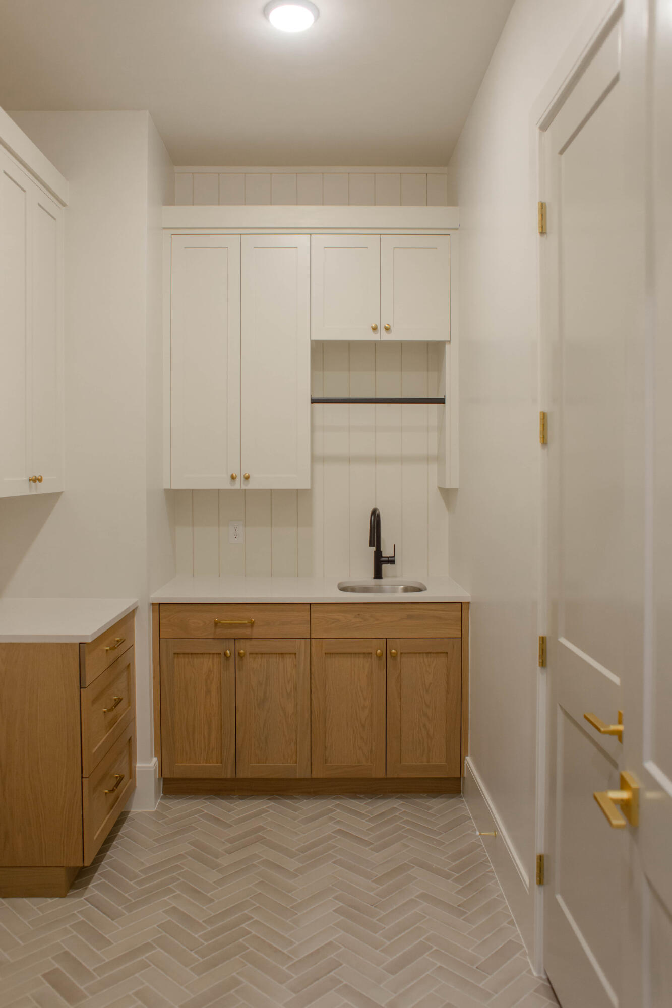 QUEENSRIDGE - Residential