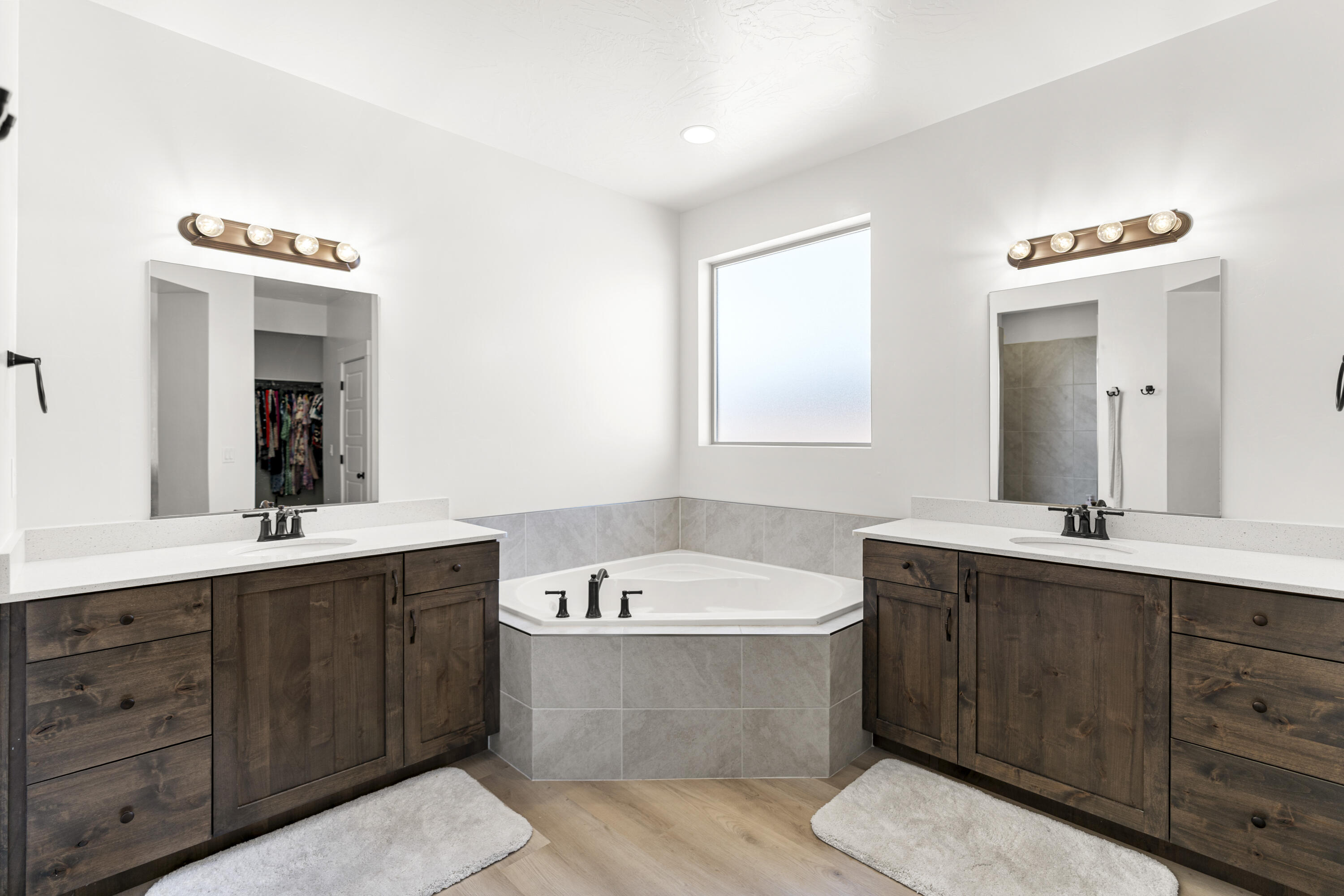 ROSEWOOD ESTATES - Residential