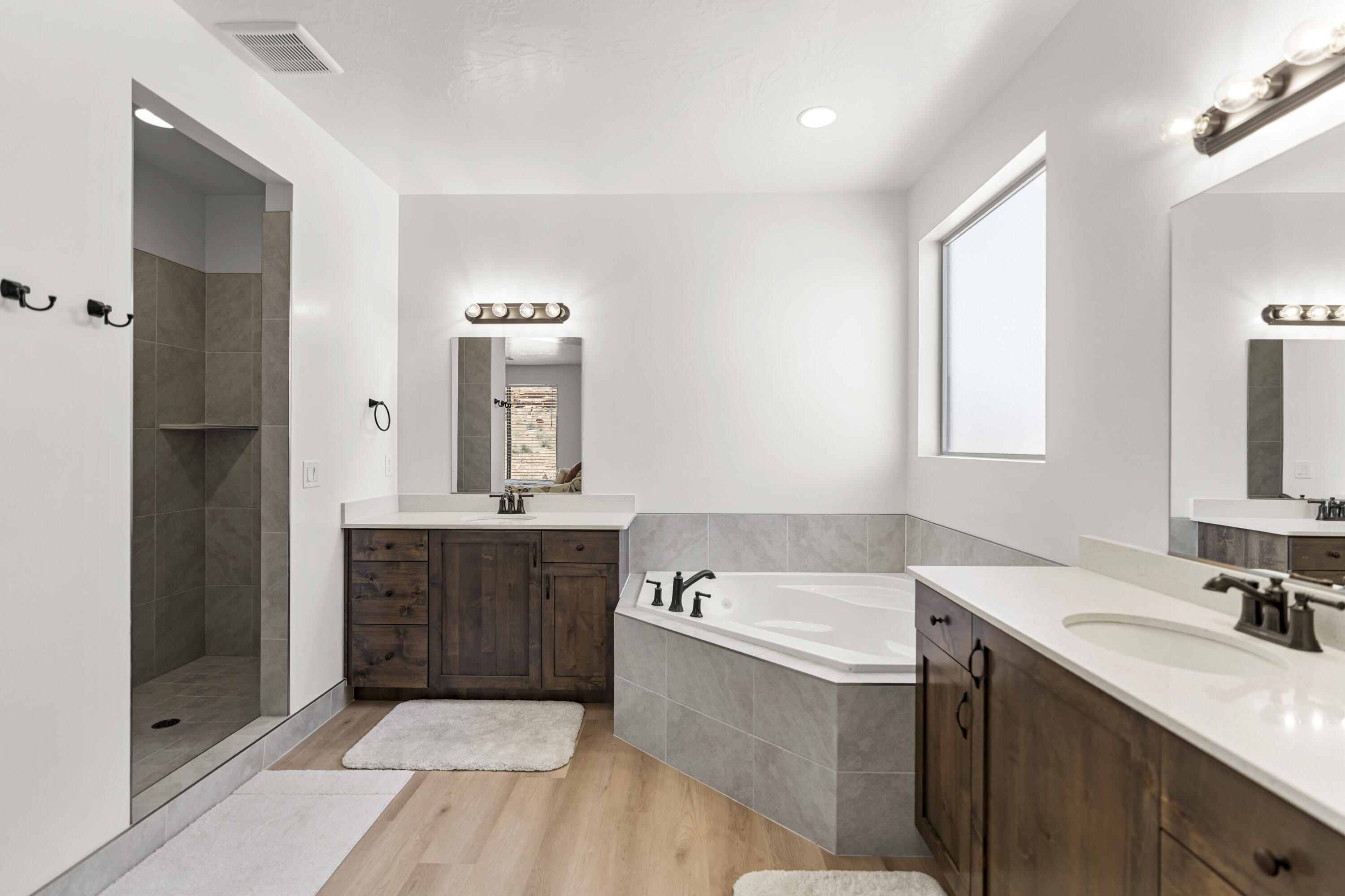 ROSEWOOD ESTATES - Residential