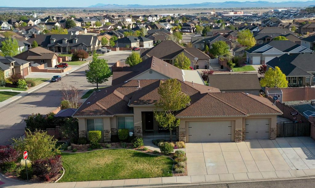 Photo of 2760 W 425 S, Cedar City, UT 84720 (MLS # 26-271469)