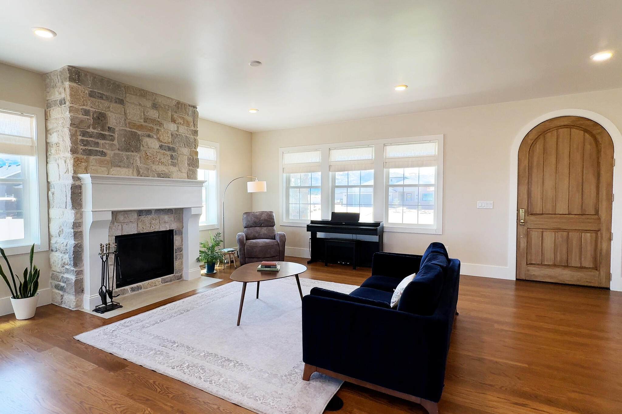 SUNRISE ESTATES - Residential