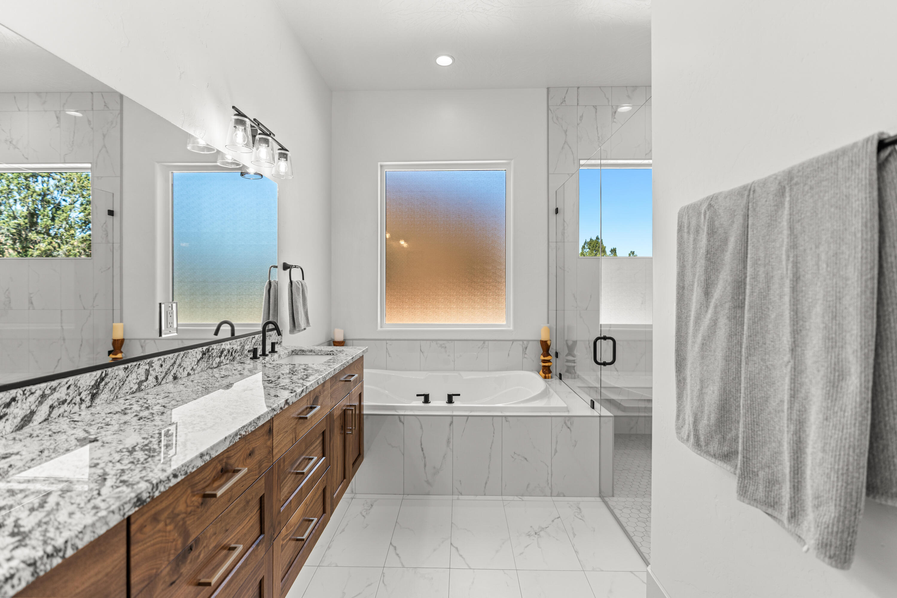 SOUTH ZION ESTATES - Residential