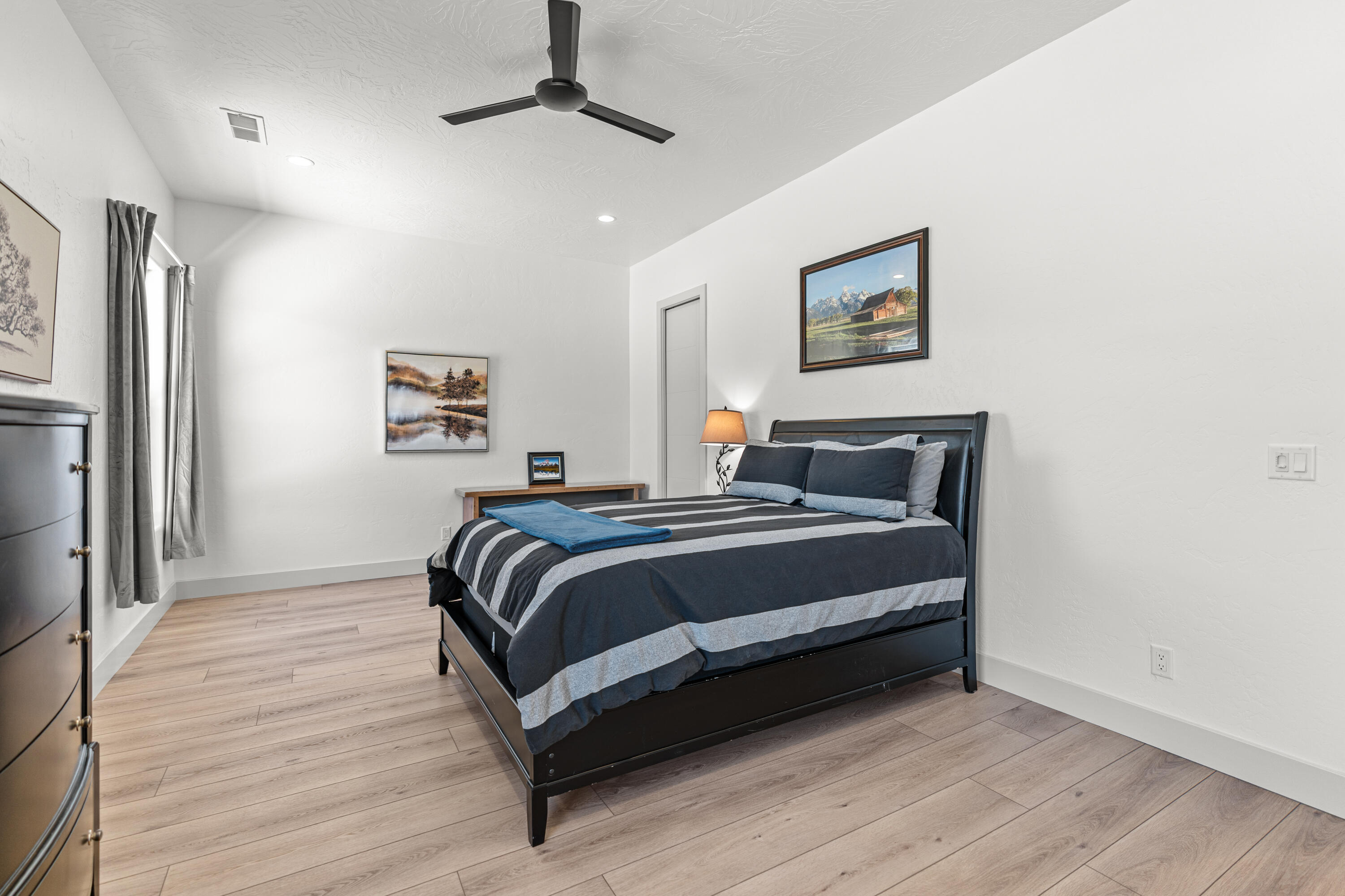 SOUTH ZION ESTATES - Residential